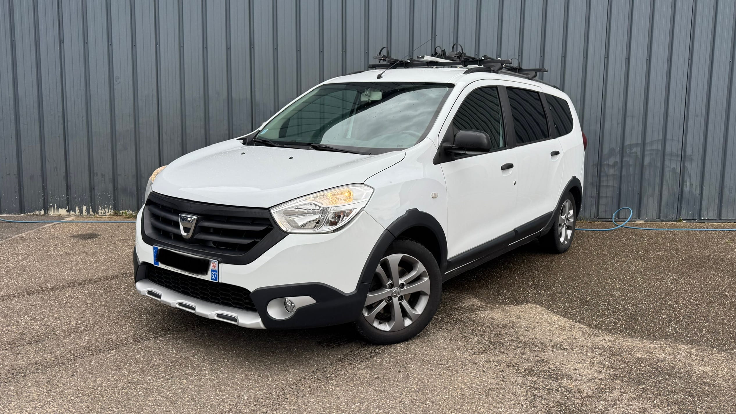 Dacia Lodgy Stepway 7 places 1.5 dCi 110cv PORTE VÉLO + ATTELAGE, 2016, Diesel, 7 places
