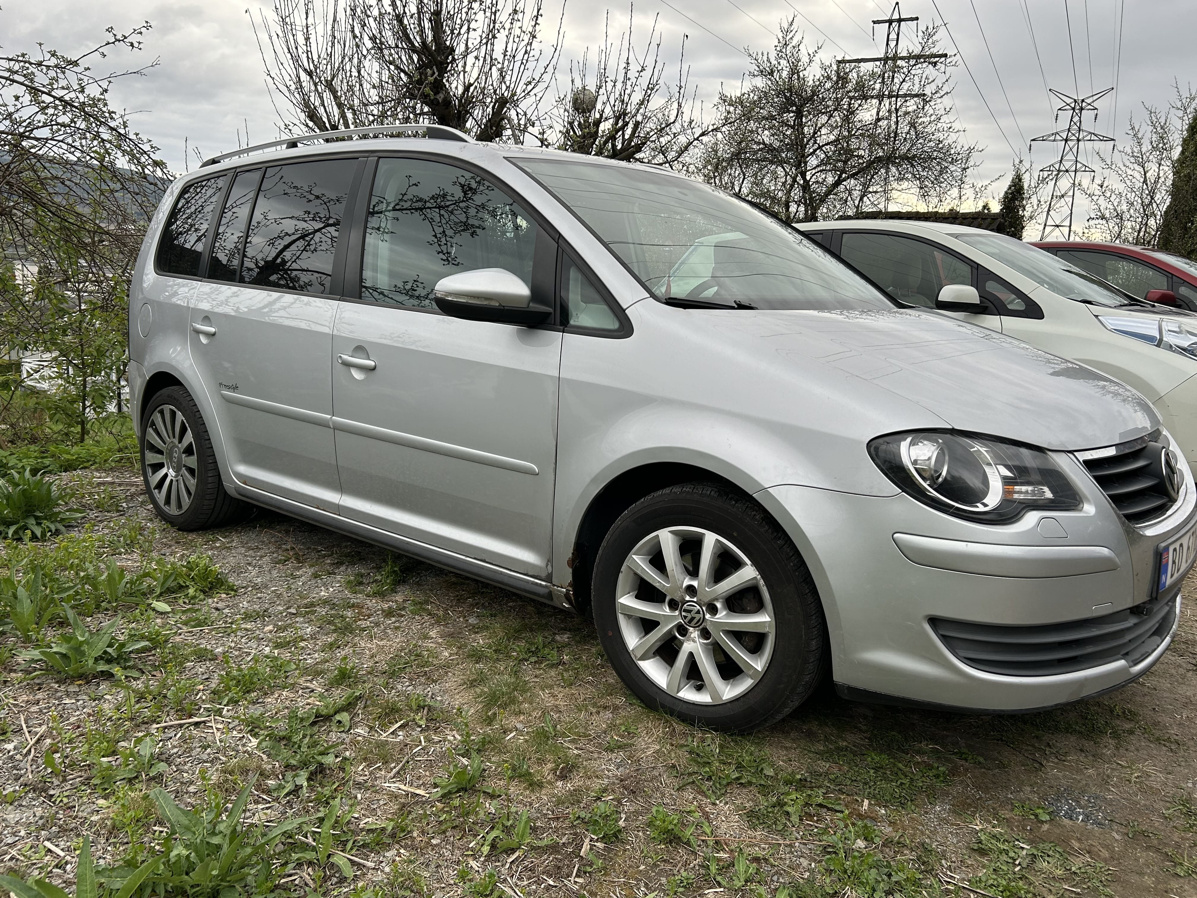 Volkswagen Touran, 2010, Diesel, 7 seter