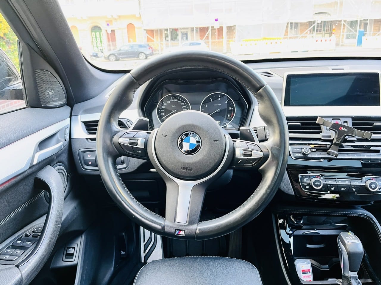 BMW X1 xDrive20d, M Sport Ausstattung mit Tempomat