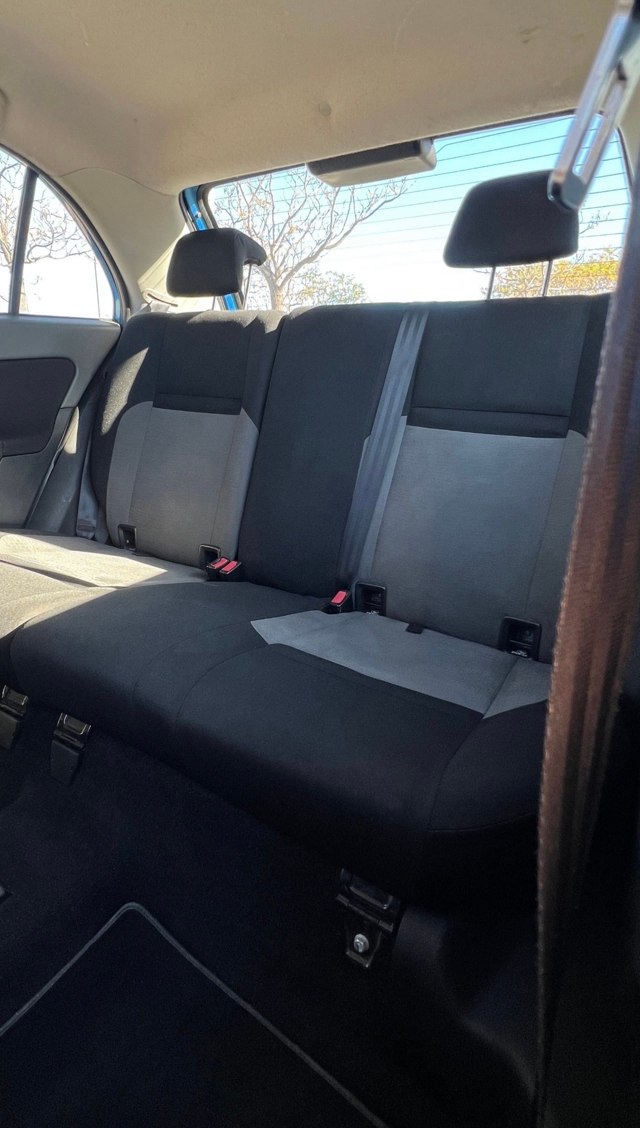 Tata Motors Vista con Audio Bluetooth
