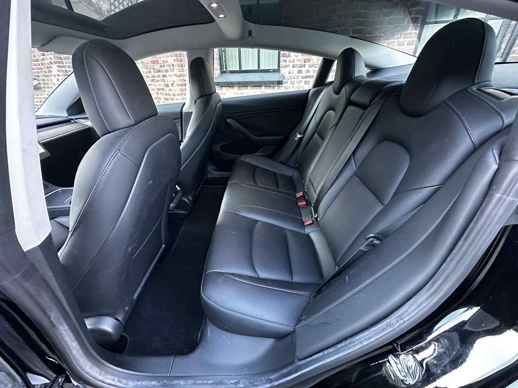 Tesla Model 3 Long Range med GPS