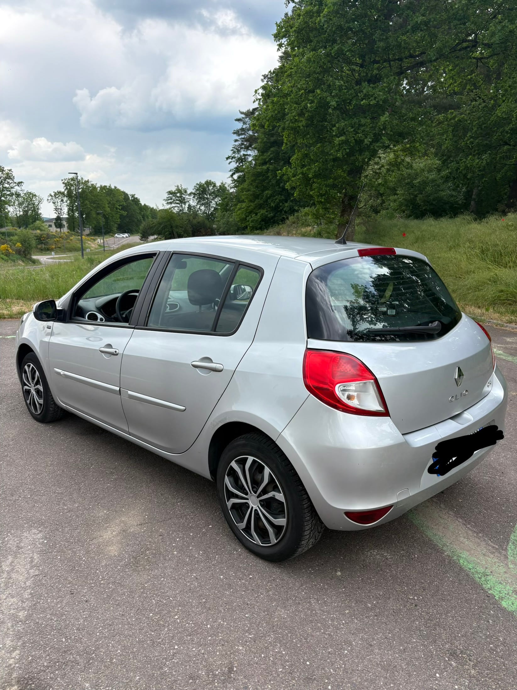 Renault Clio 1.5 DCI avec Climatisation