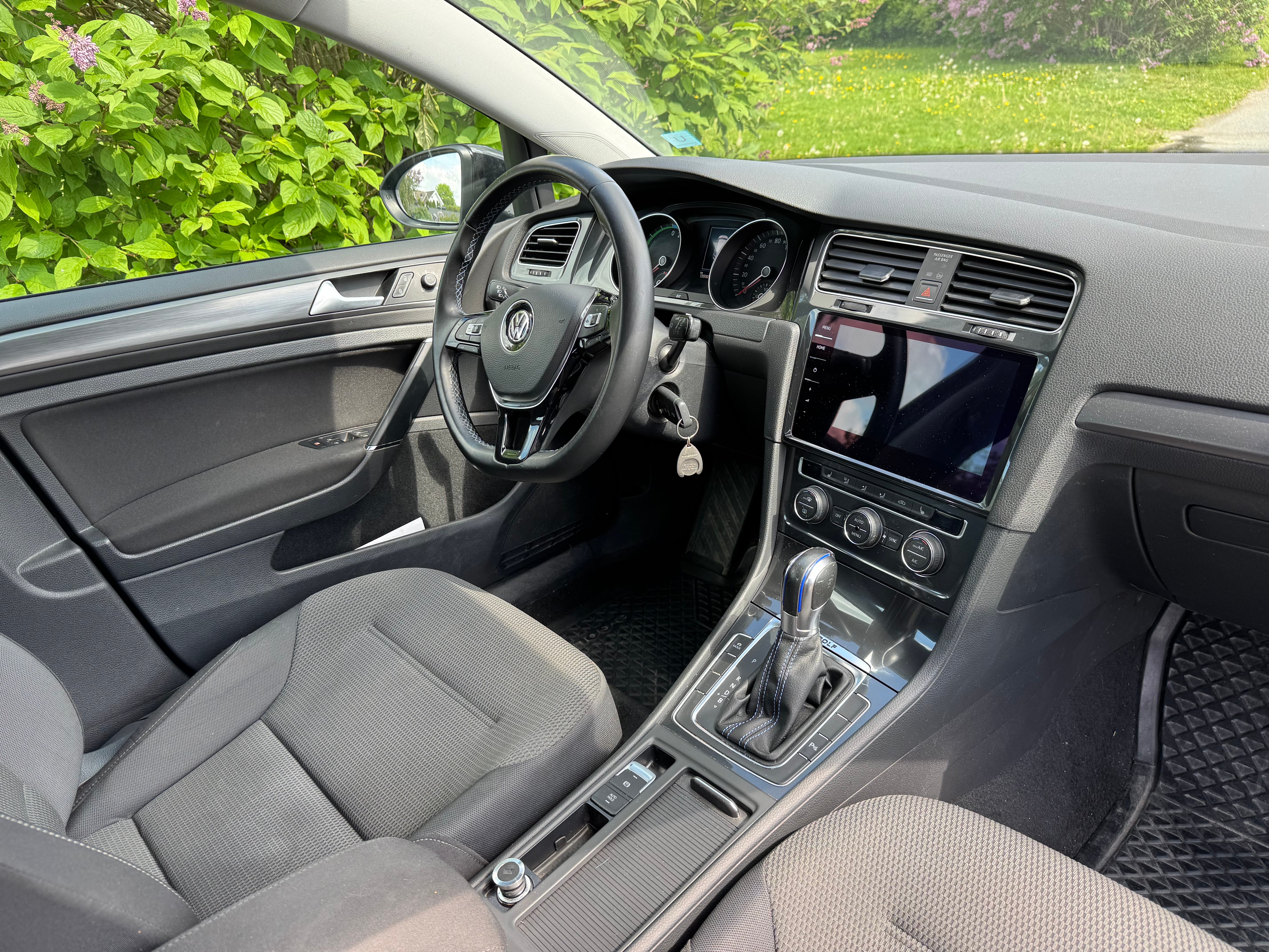 Volkswagen e-Golf med GPS