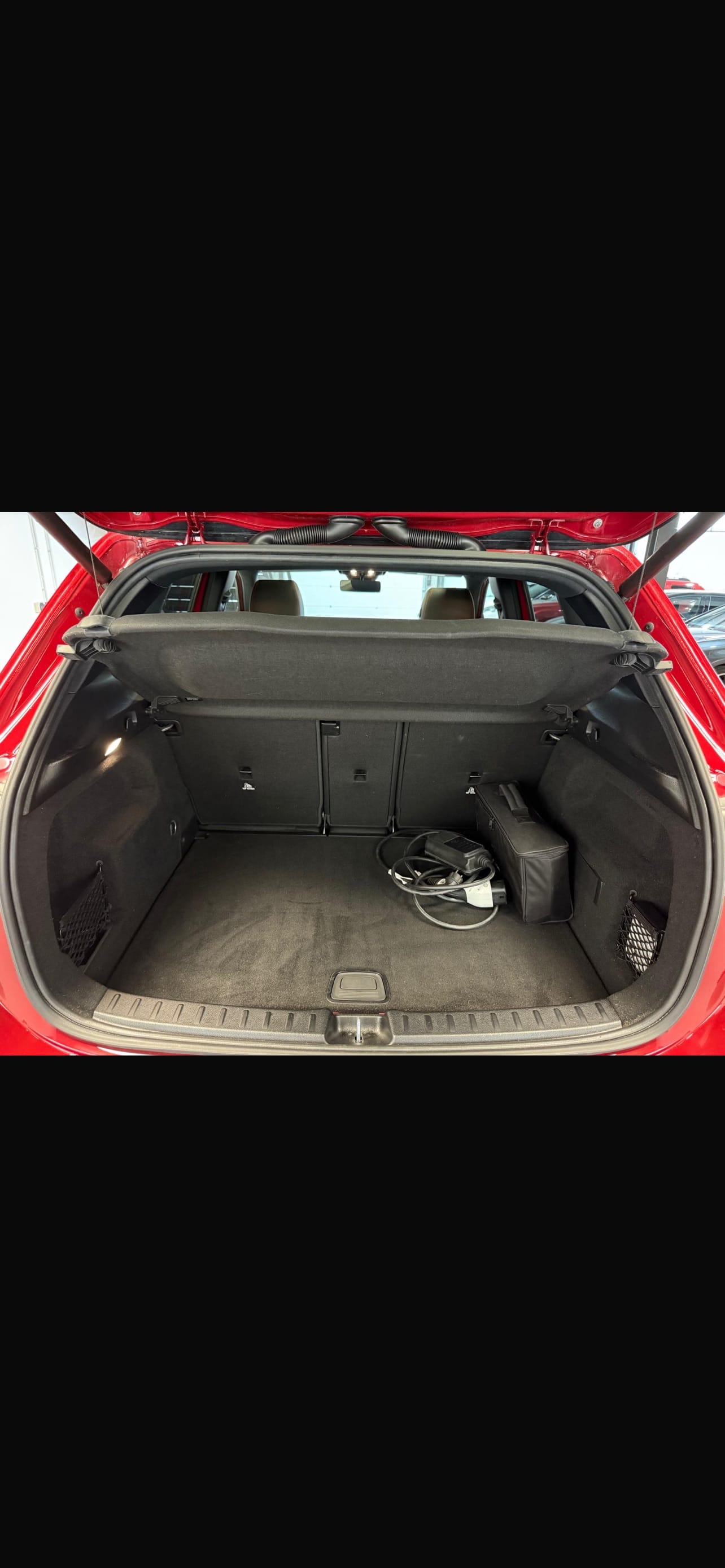 Mercedes-Benz GLA 250 avec Quatre roues motrices