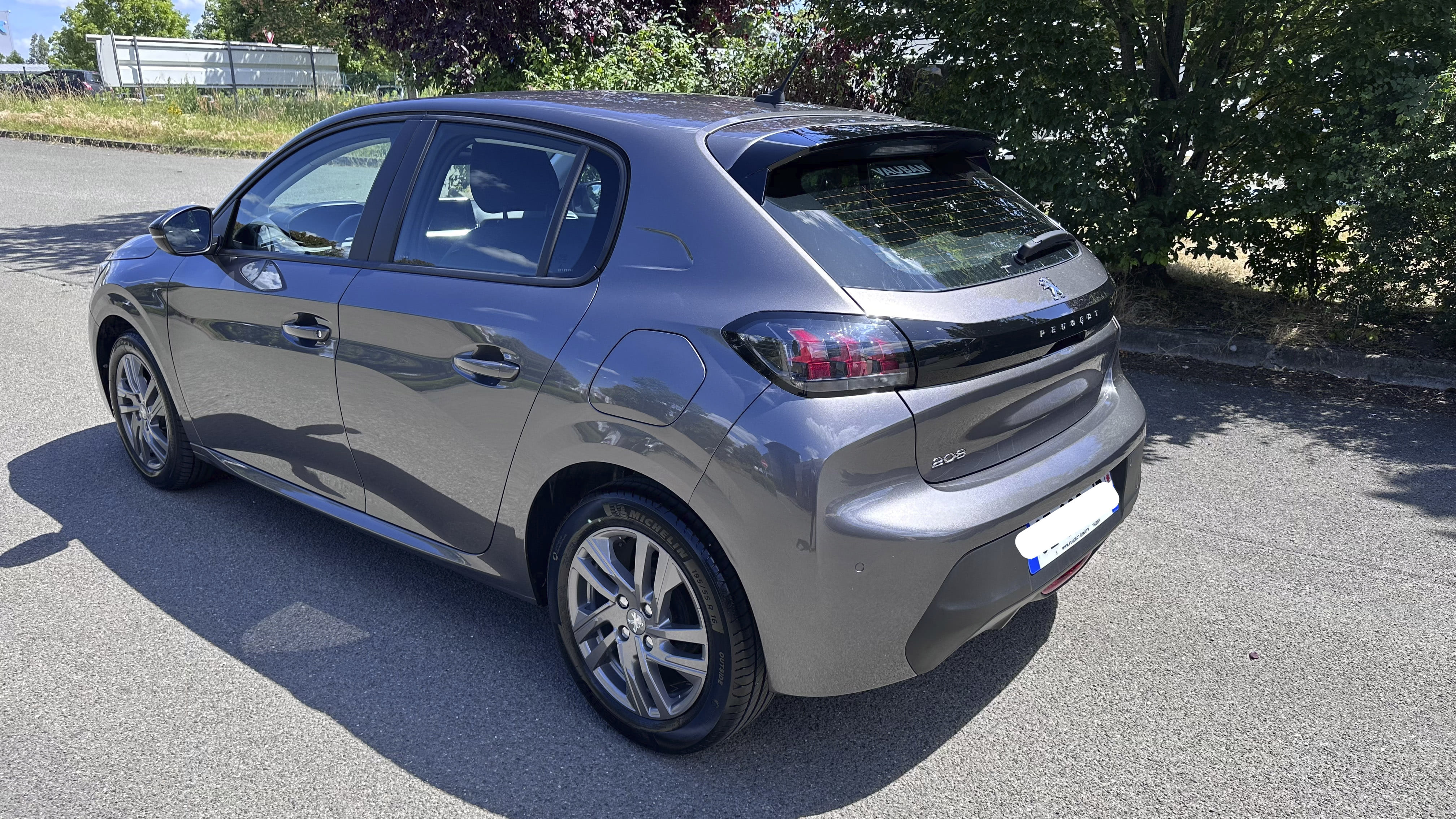 Peugeot 208 avec Régulateur de vitesse