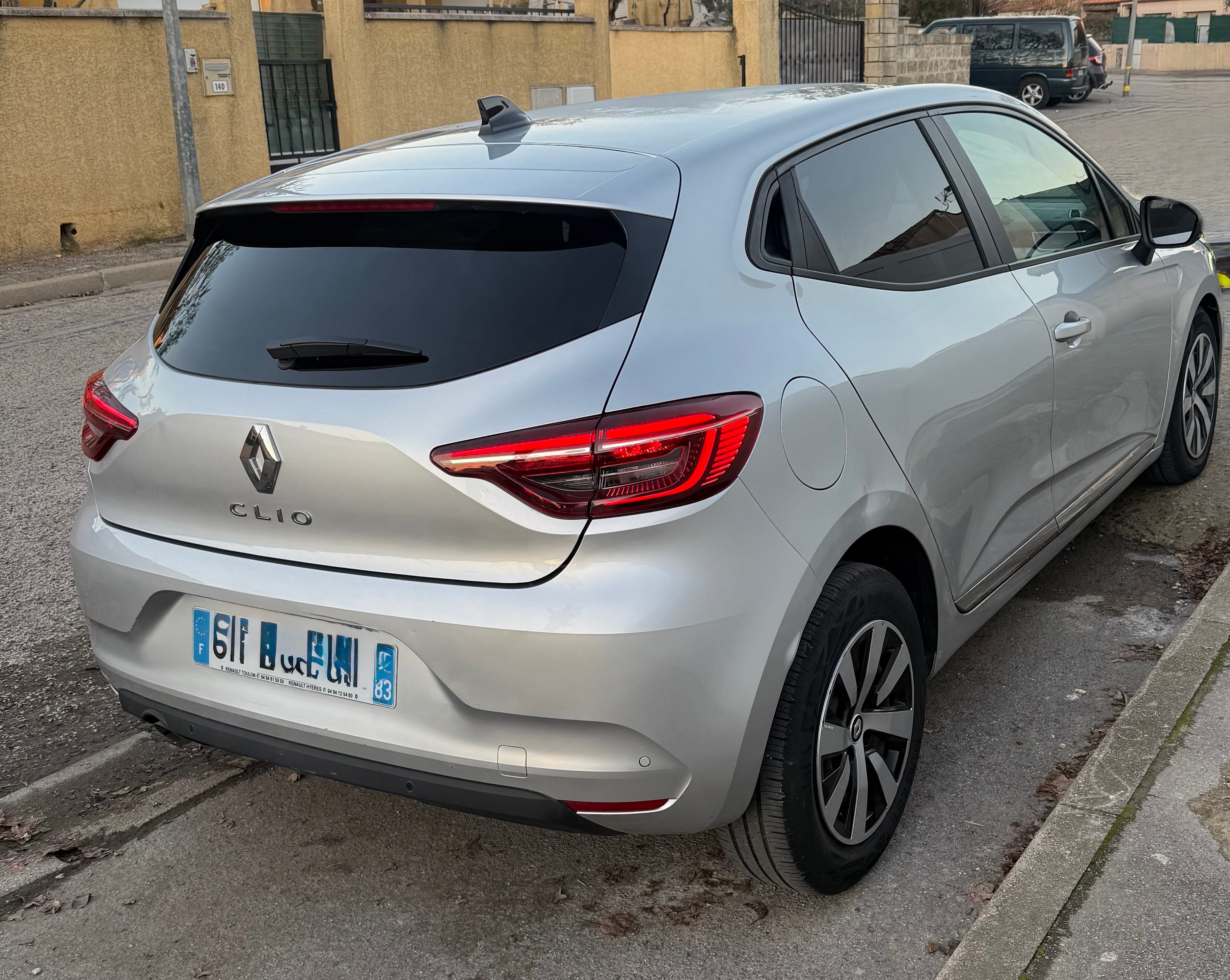 Renault Clio avec Apple CarPlay
