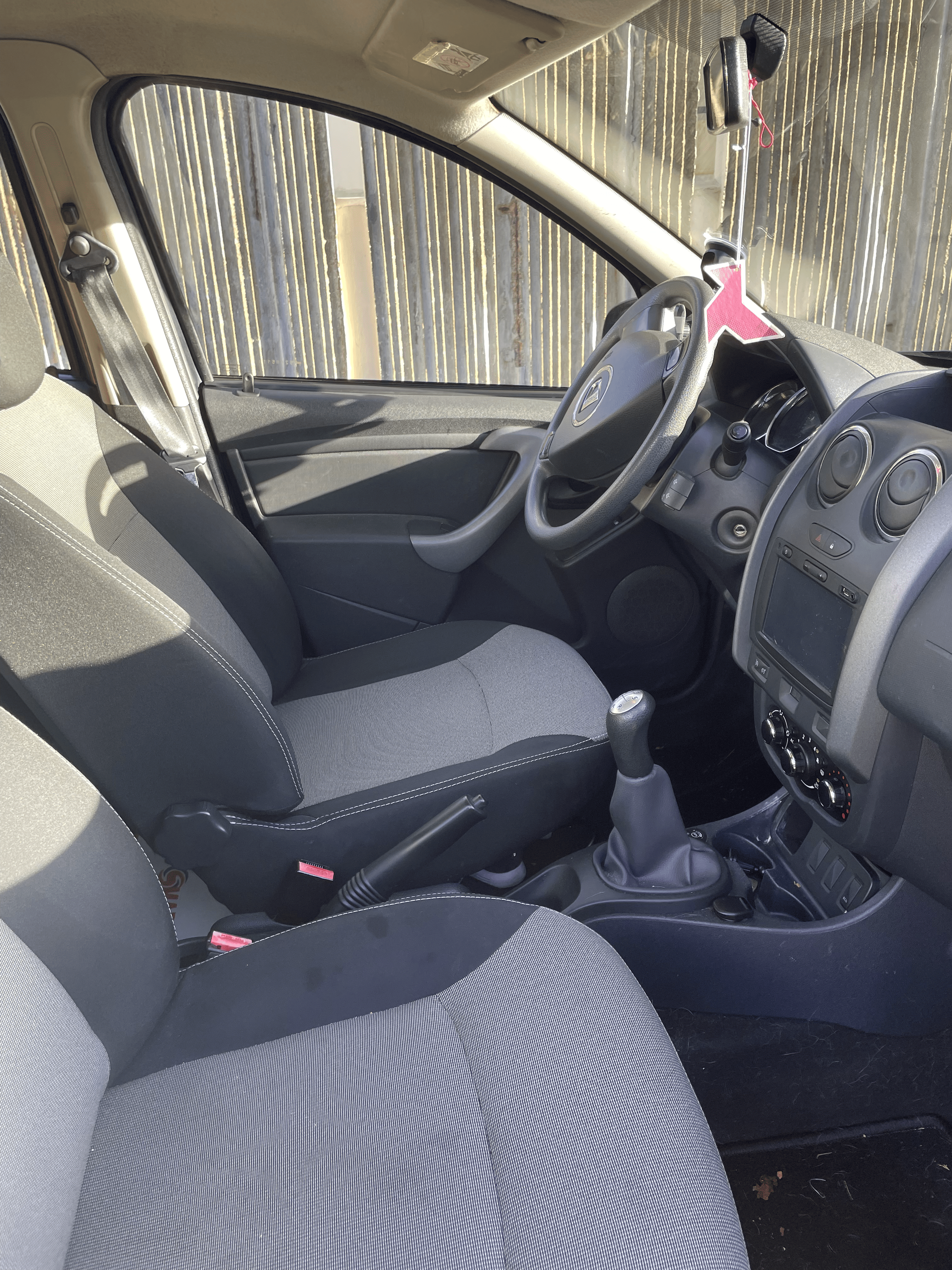 Dacia Duster with GPS