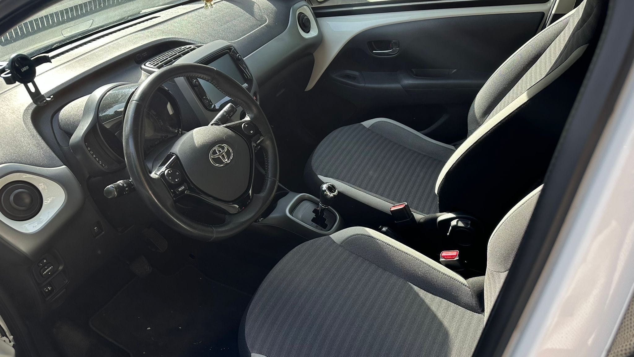 Toyota Aygo 1.0 avec Audio Bluetooth