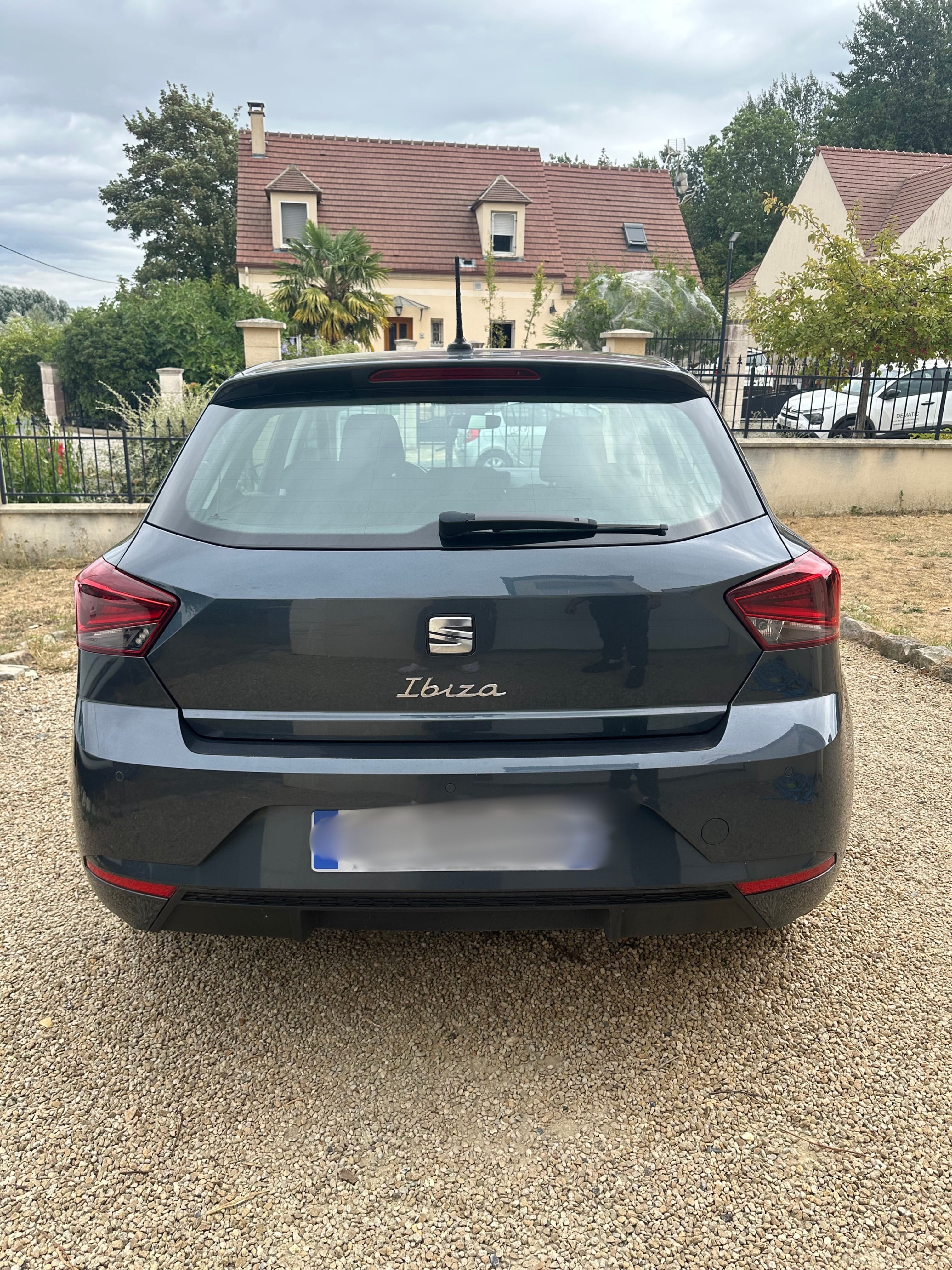 Seat Ibiza avec Climatisation
