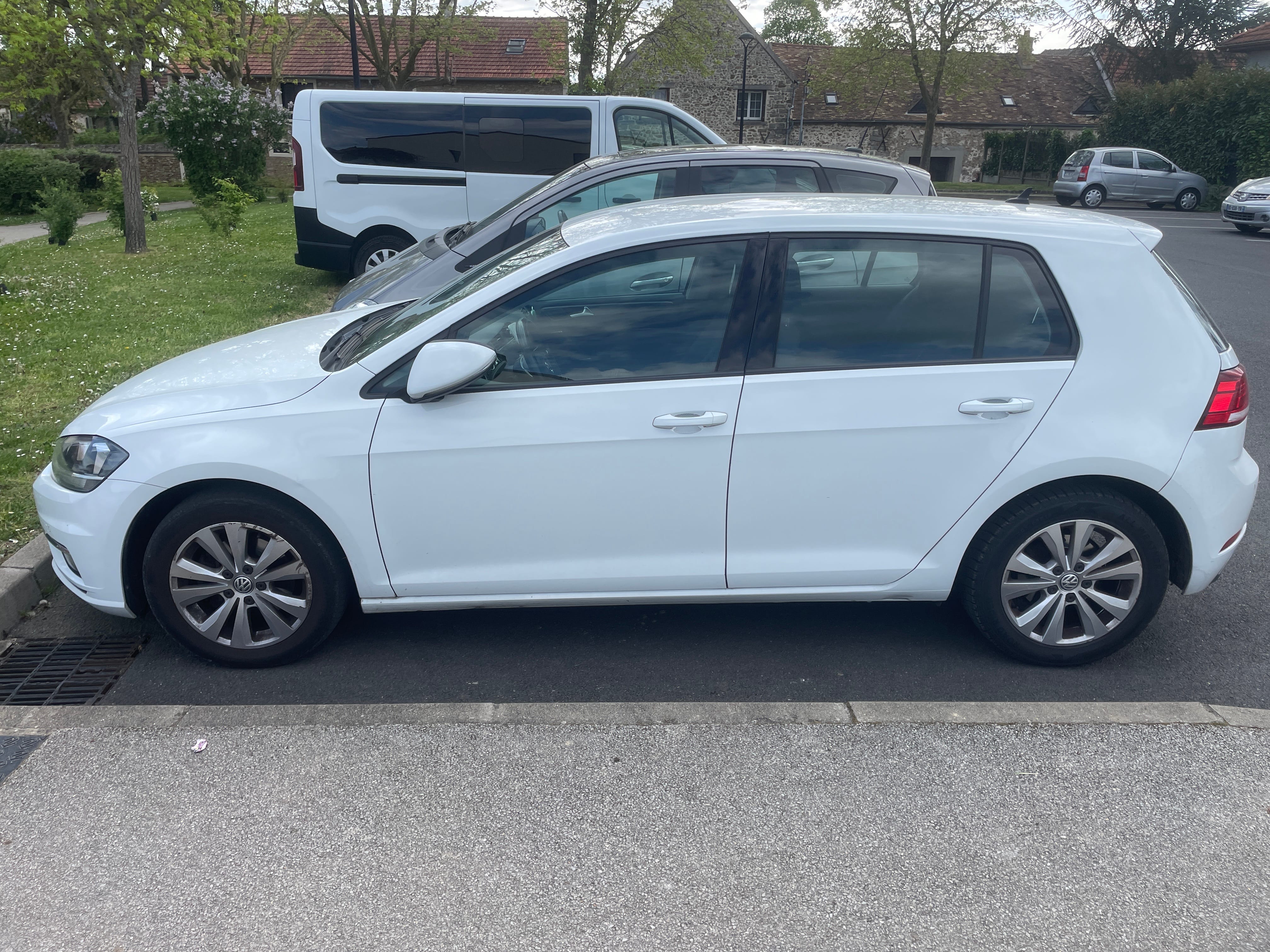 Volkswagen Golf avec Climatisation