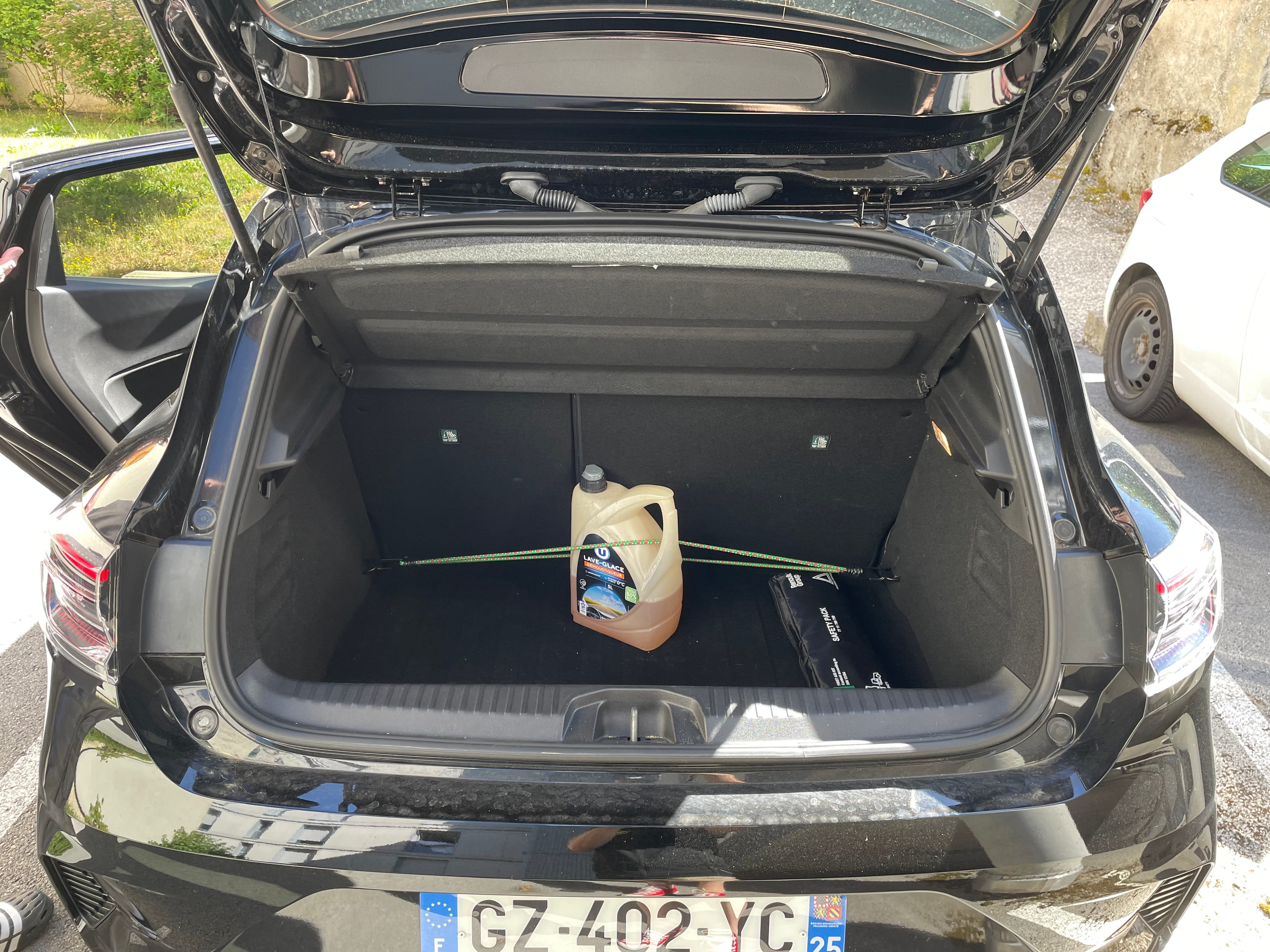 Renault Clio E-tech avec Port USB