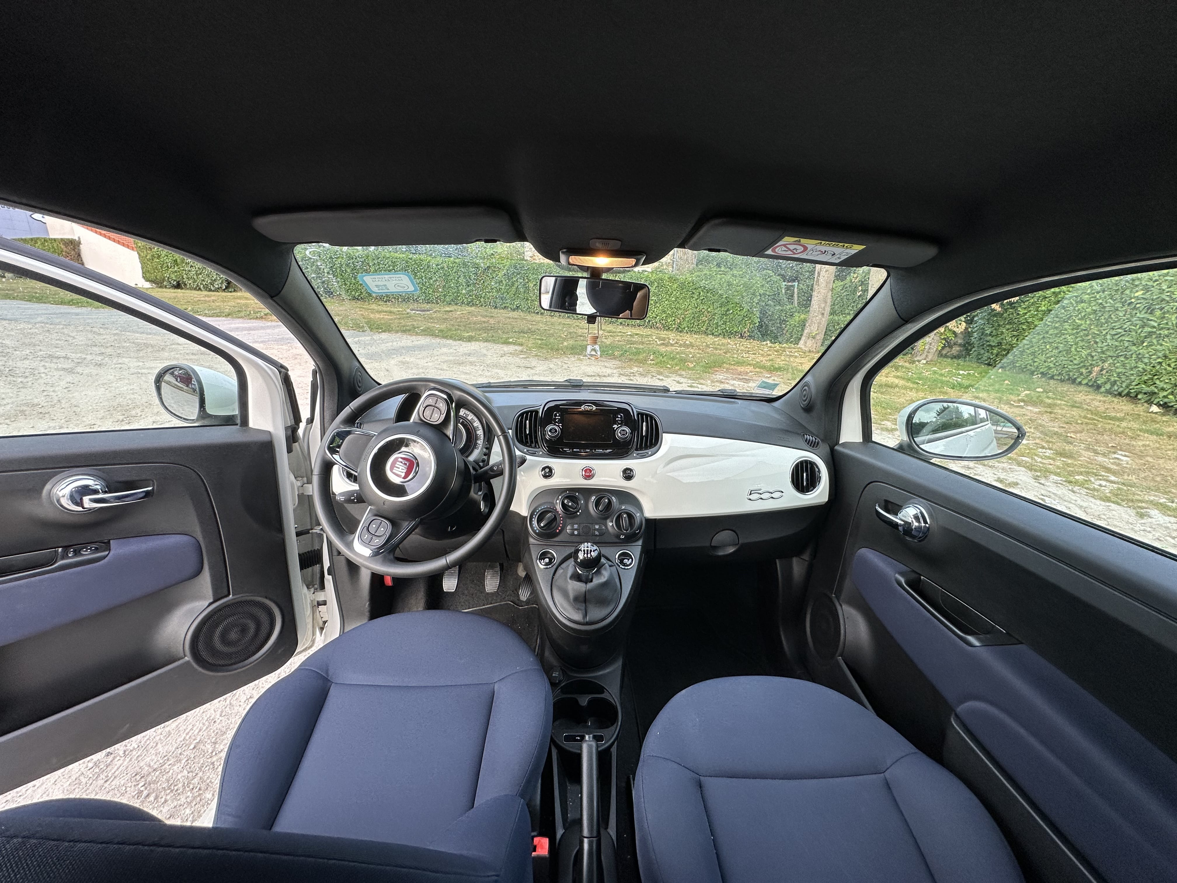 Fiat 500 Hybride FZ242 avec Audio Bluetooth