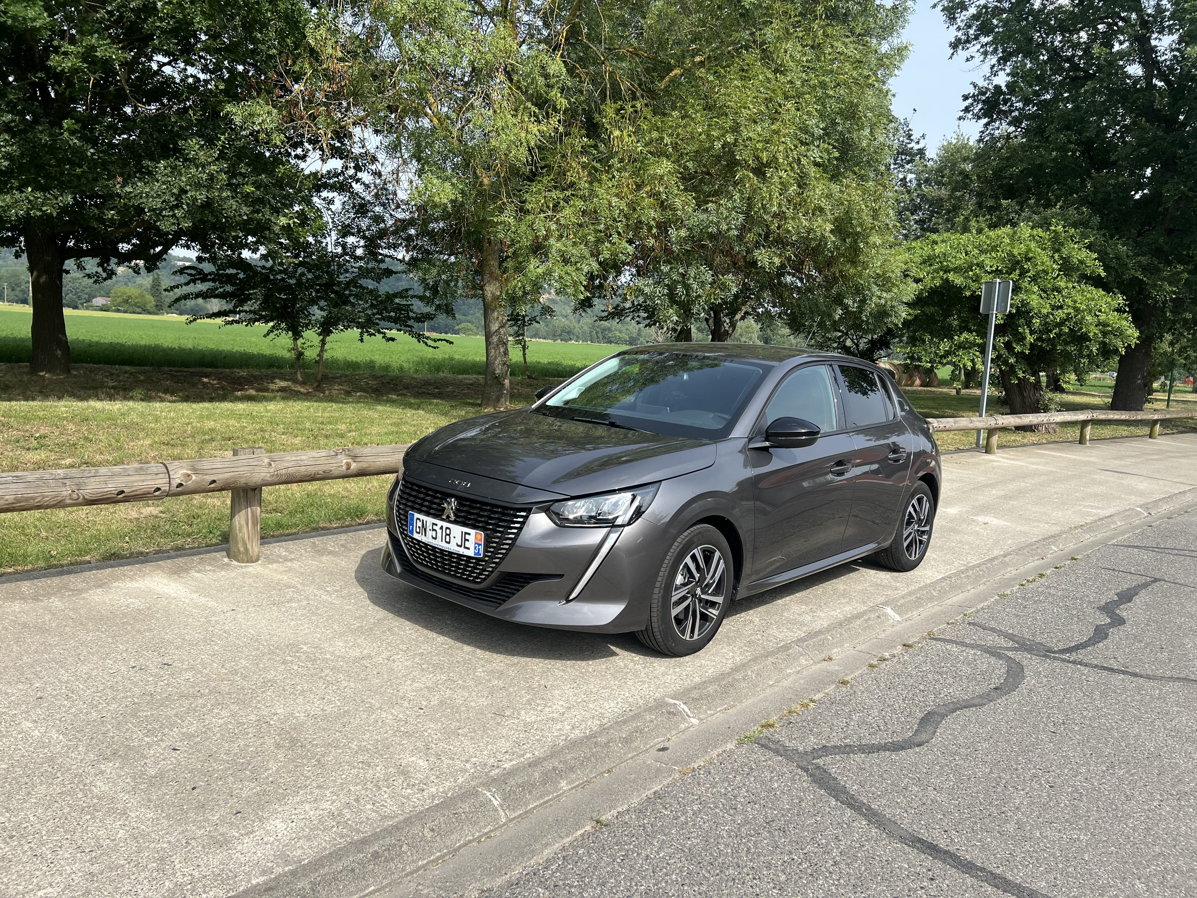 Peugeot 208, 2023, Essence 95, automatic