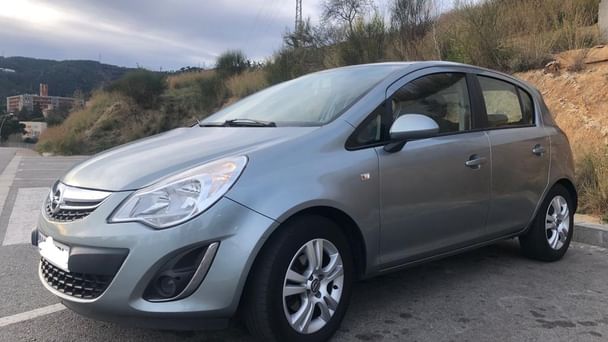 Opel Corsa con Aire acondicionado