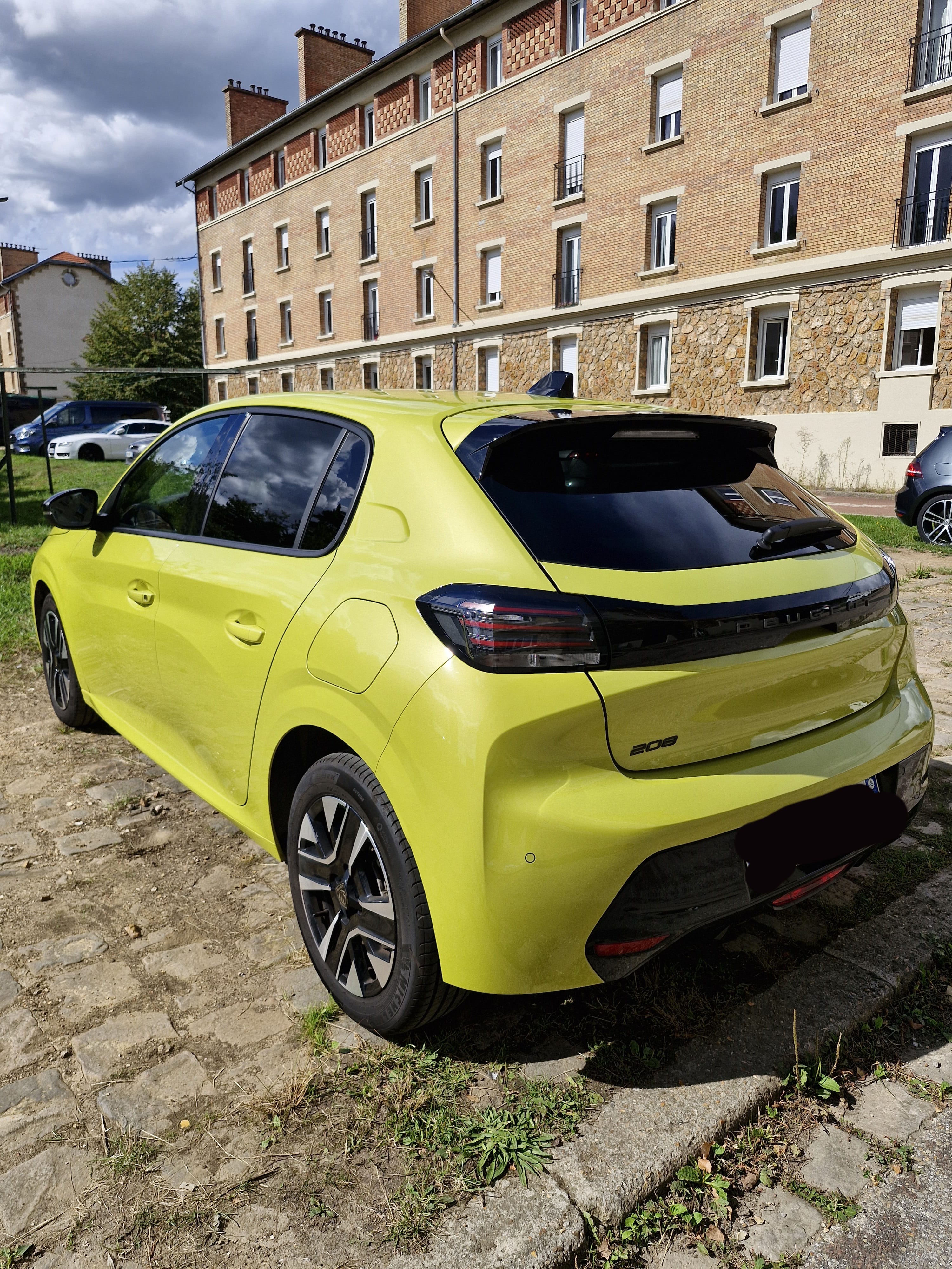Peugeot 208 avec Climatisation