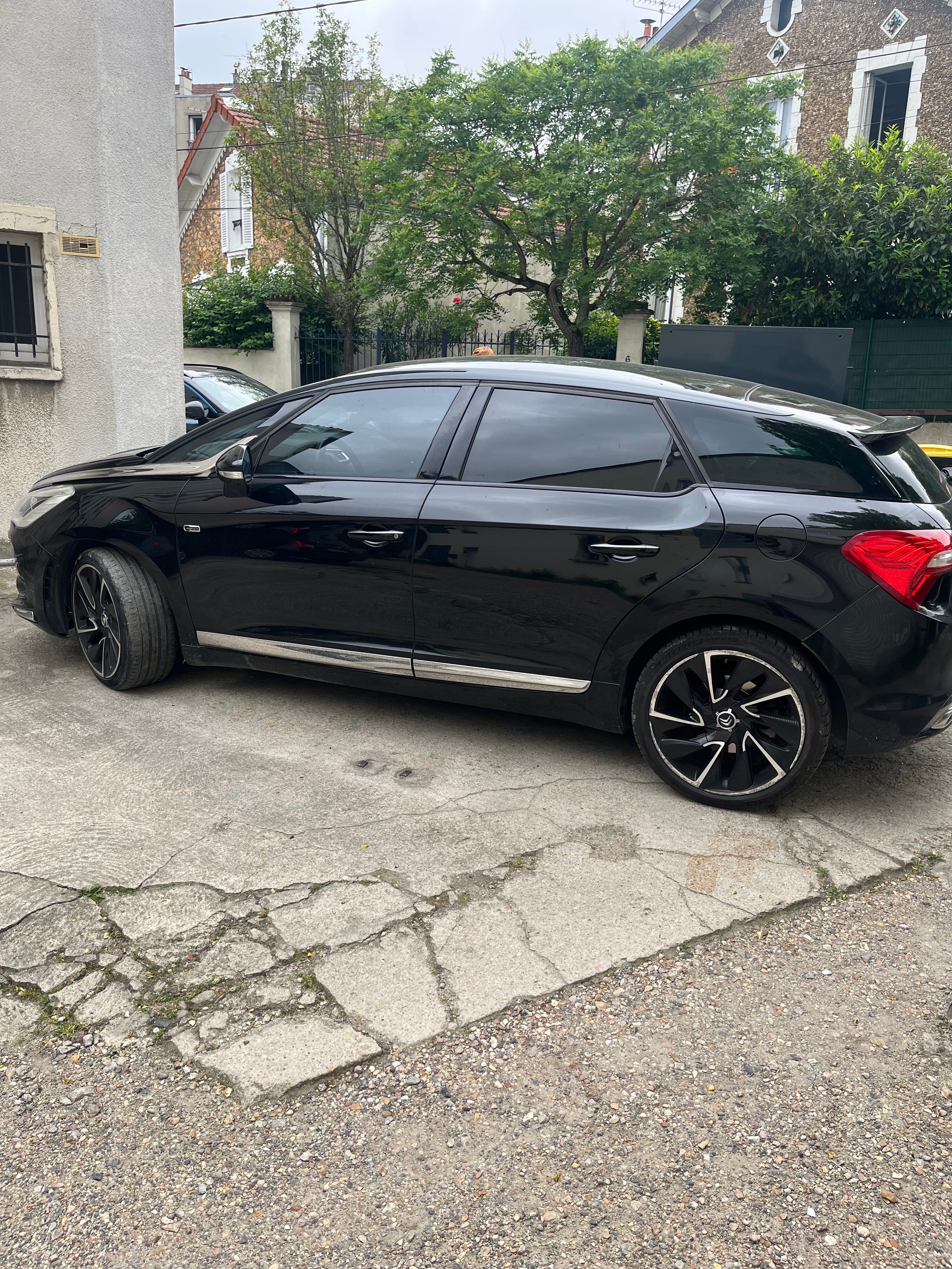 Citroen DS5, 2012, Diesel / Électrique (hybride), automatique