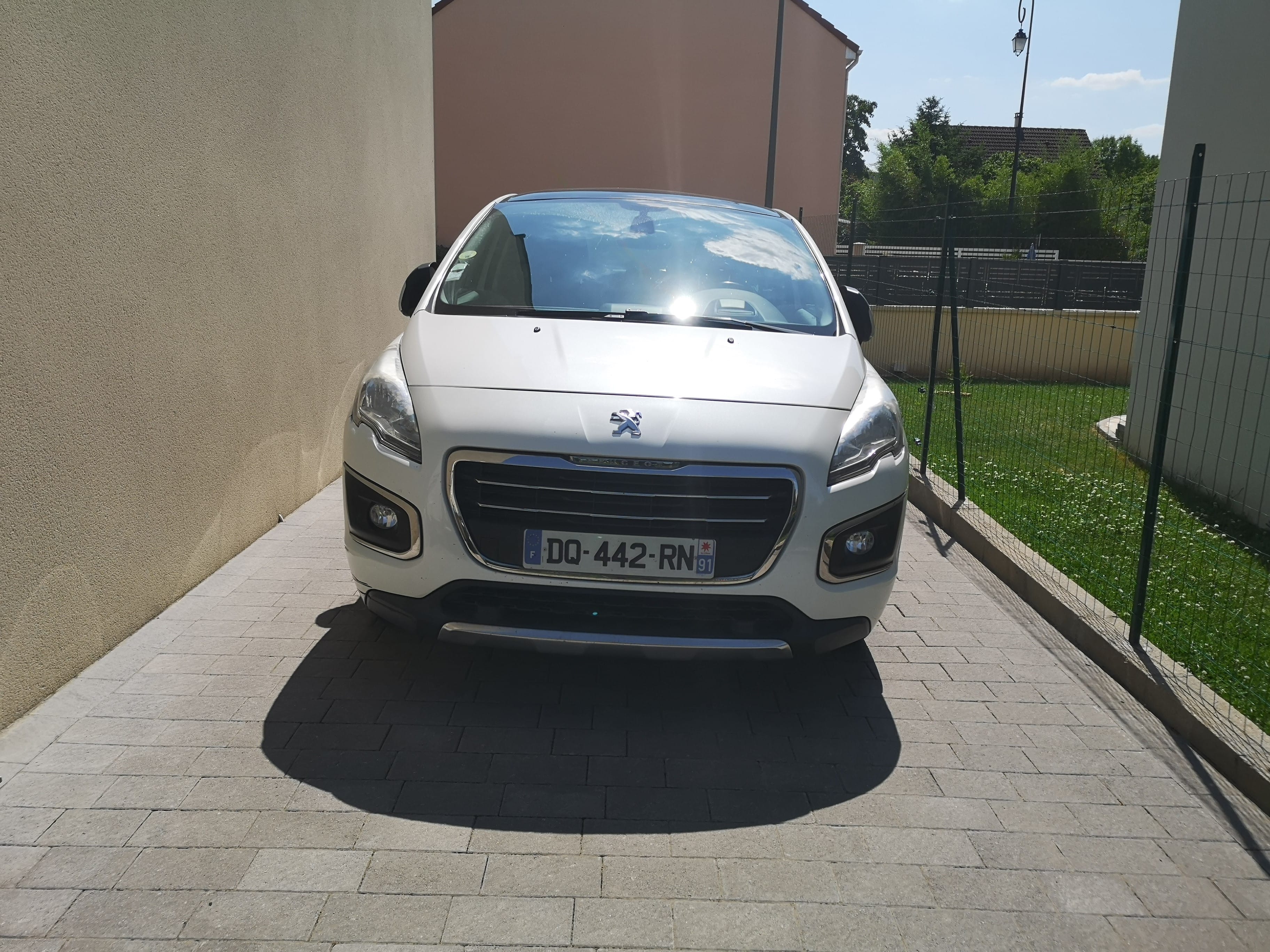 Peugeot 3008, 2015, Diesel, automatique