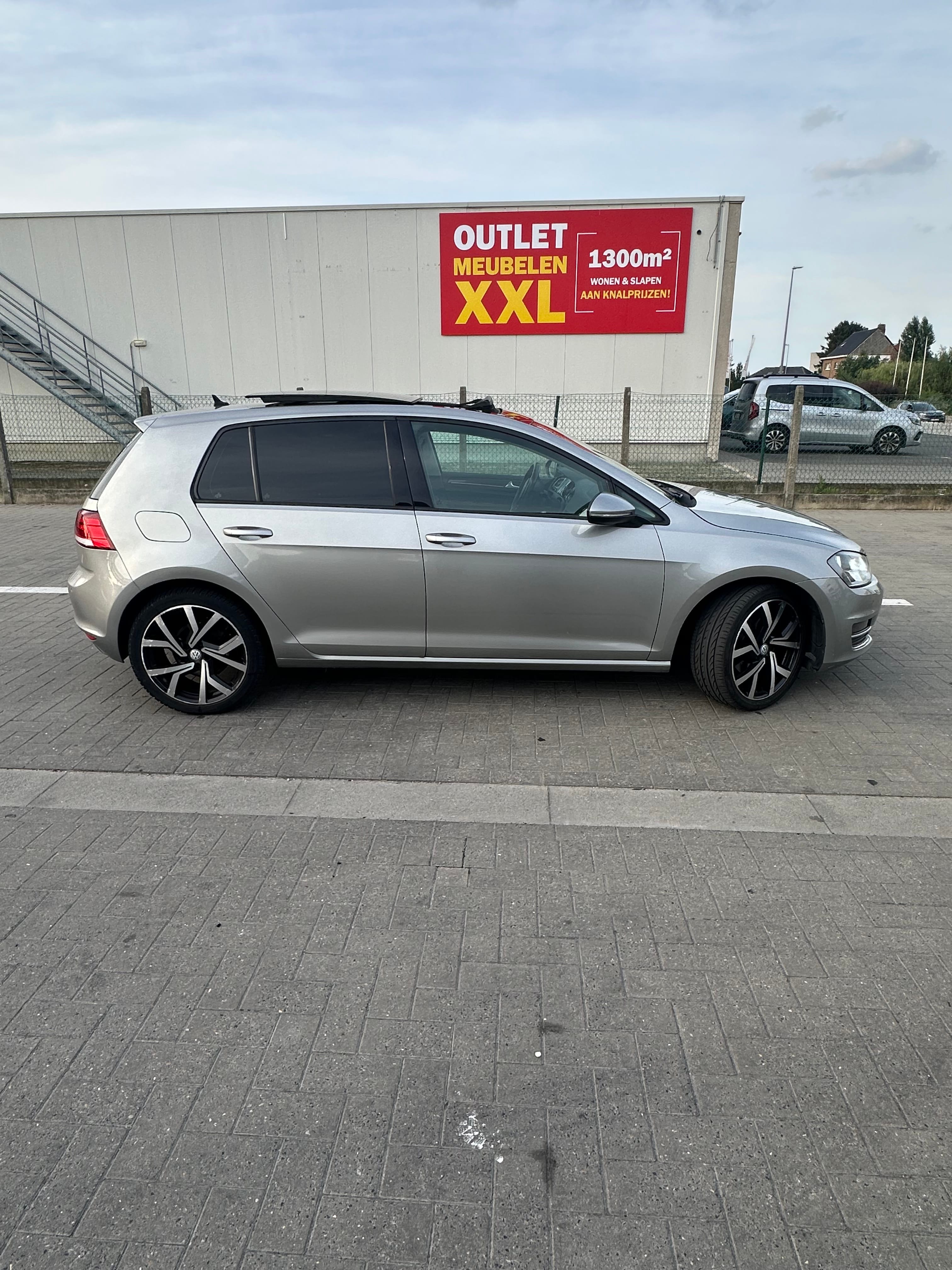 Volkswagen Golf avec Climatisation