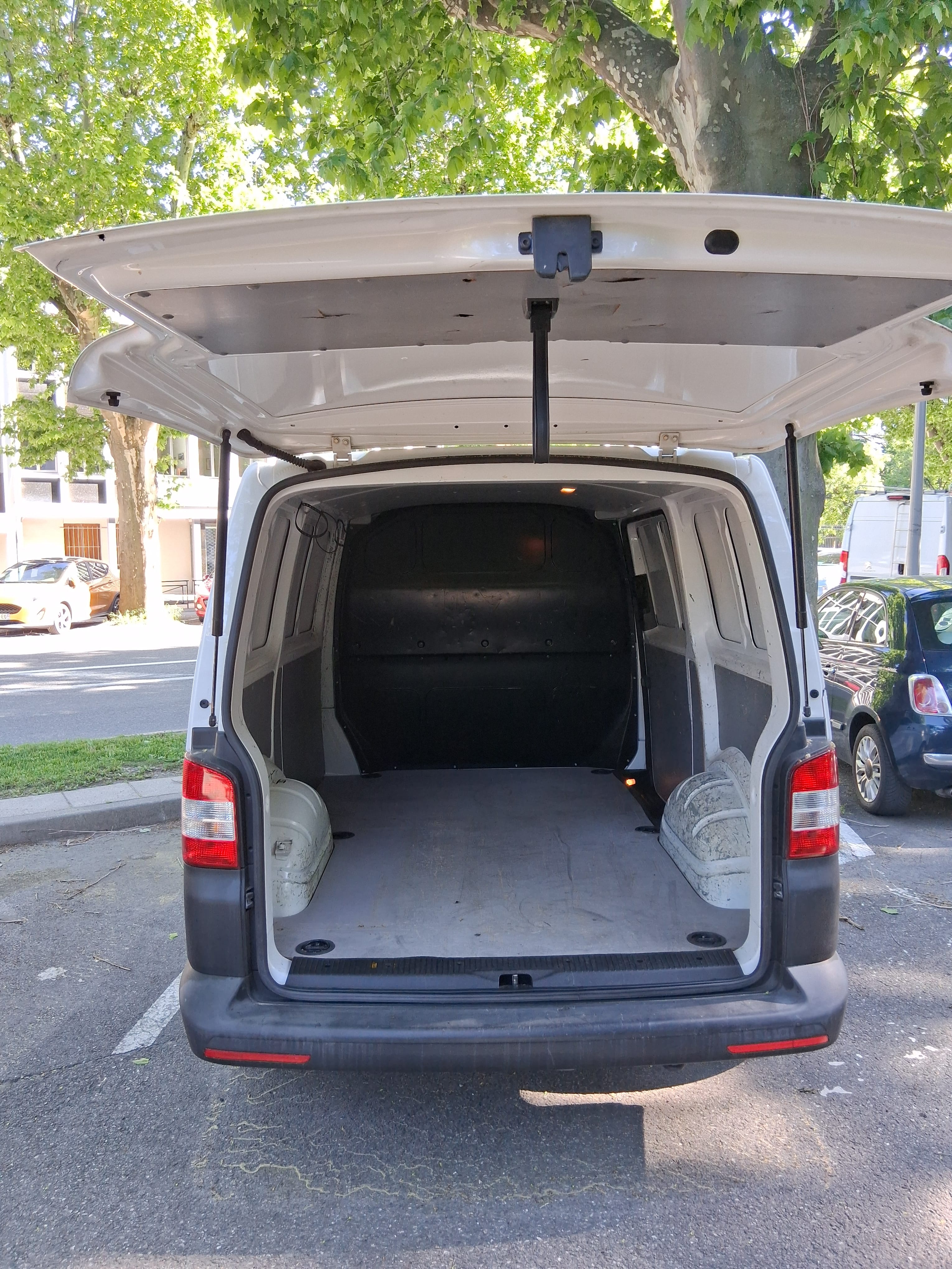 Volkswagen Transporter 2.0 TDI 102 ch