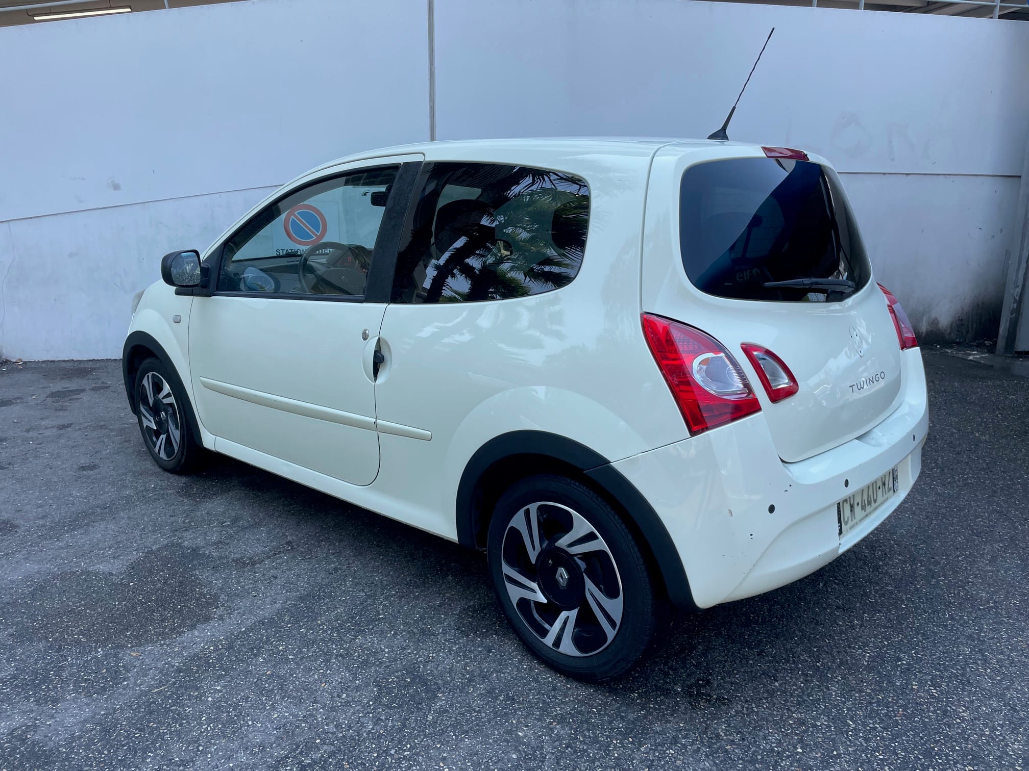 Renault Twingo II 1.2 75cv Disponible TLJ sur Aéroport et Gare Nice St Augustin mit Klimaanlage