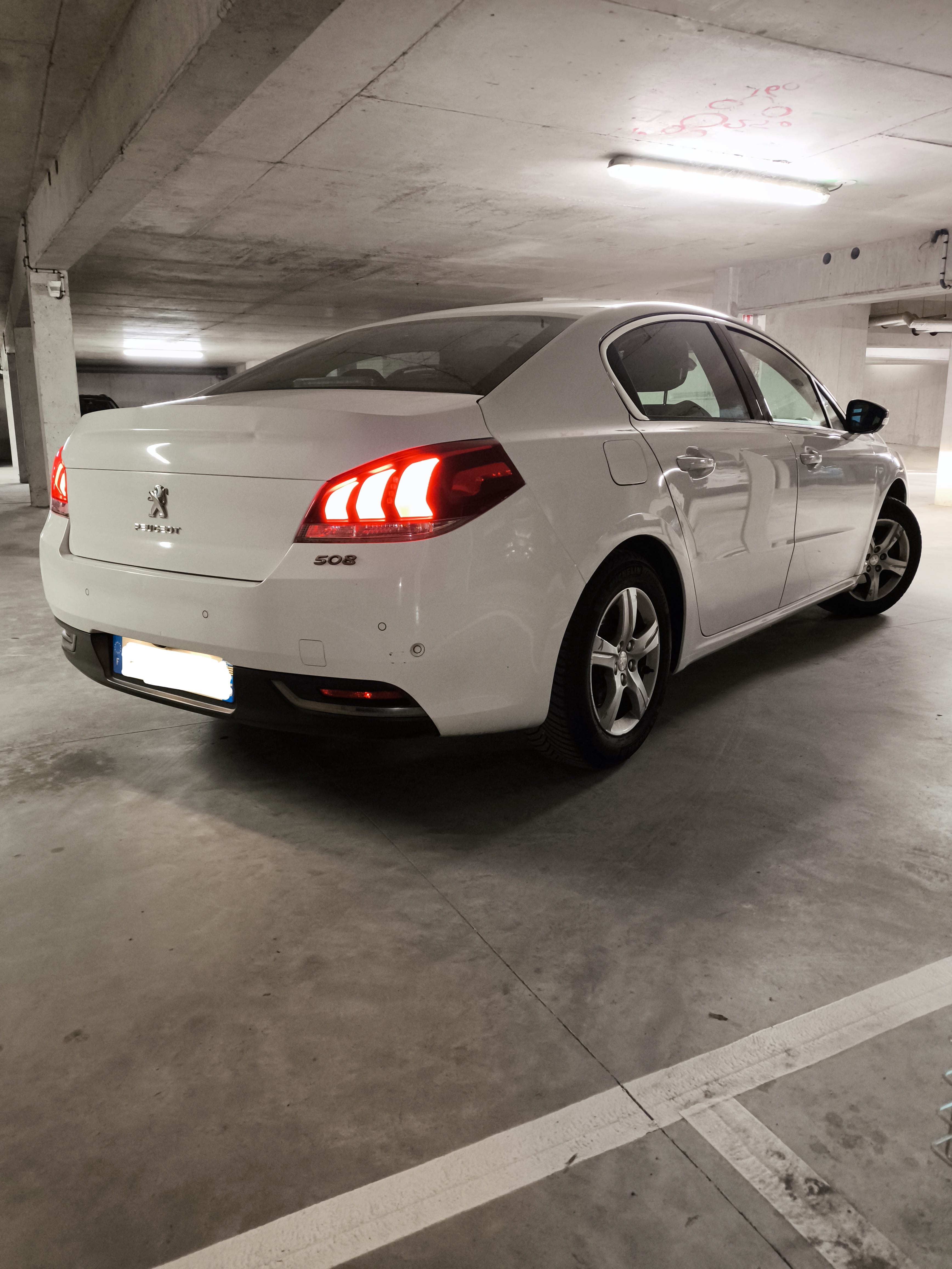 Peugeot 508 avec GPS