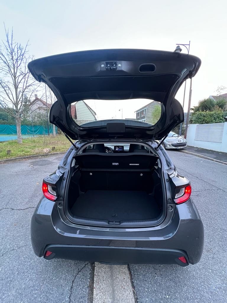 Toyota Yaris Hybride avec Régulateur de vitesse