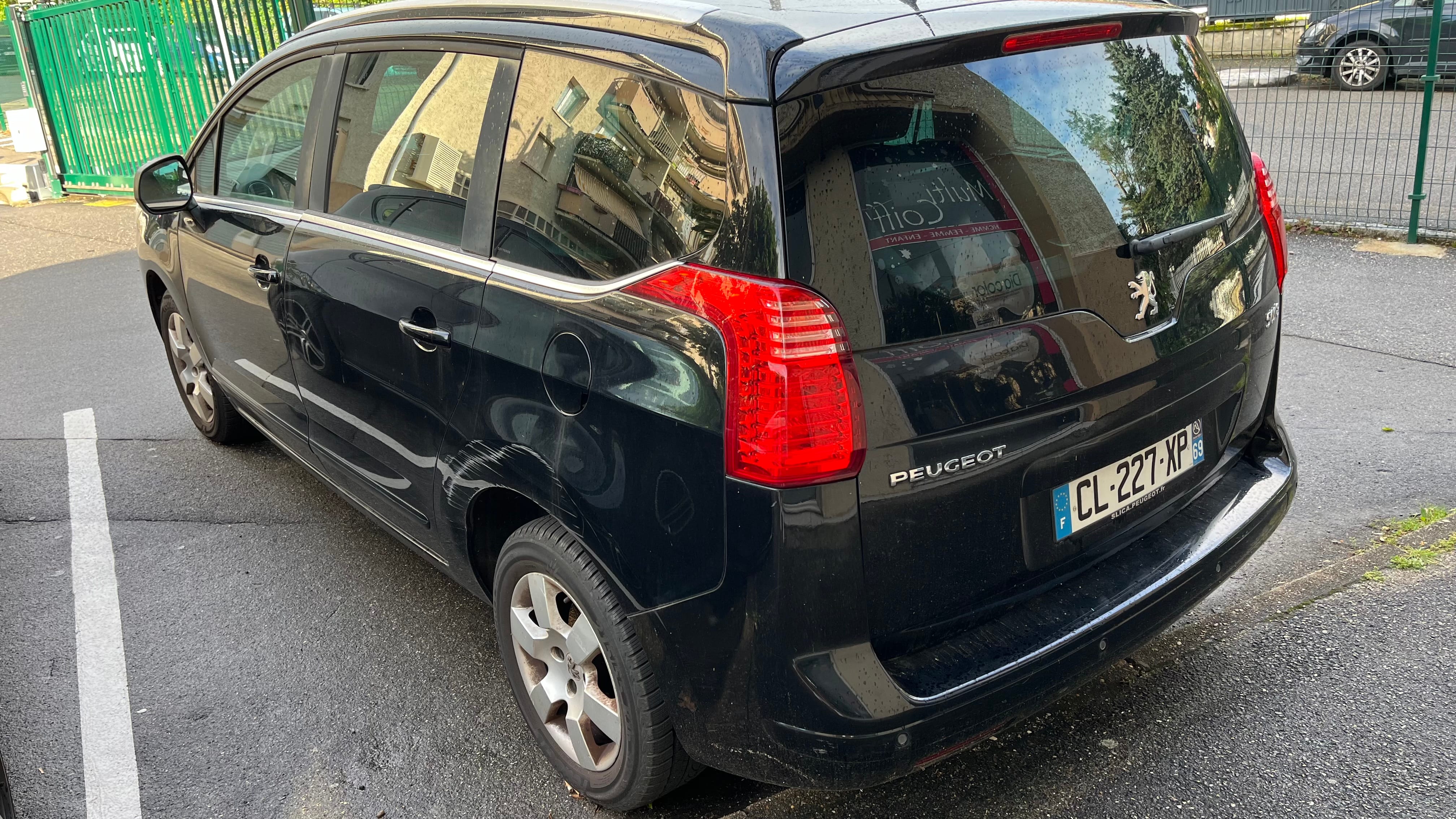 Peugeot 5008 avec Régulateur de vitesse