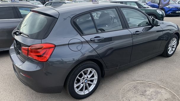 BMW Série 1 avec Régulateur de vitesse