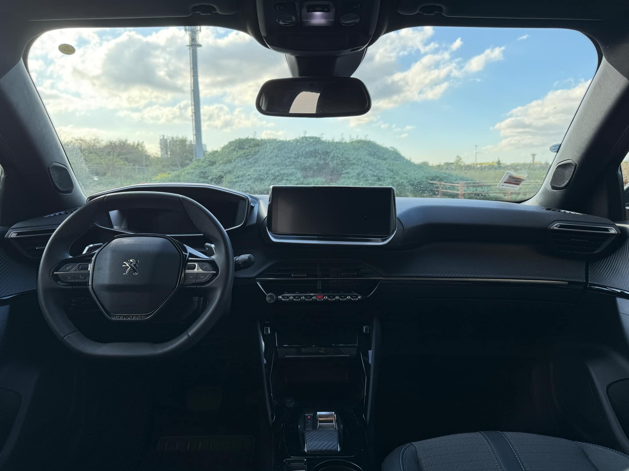 Peugeot 208 avec Siège bébé