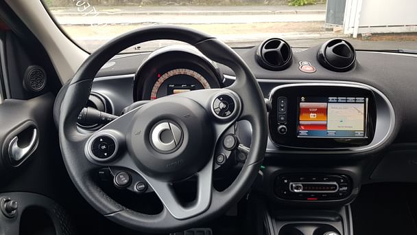 Smart Forfour avec GPS
