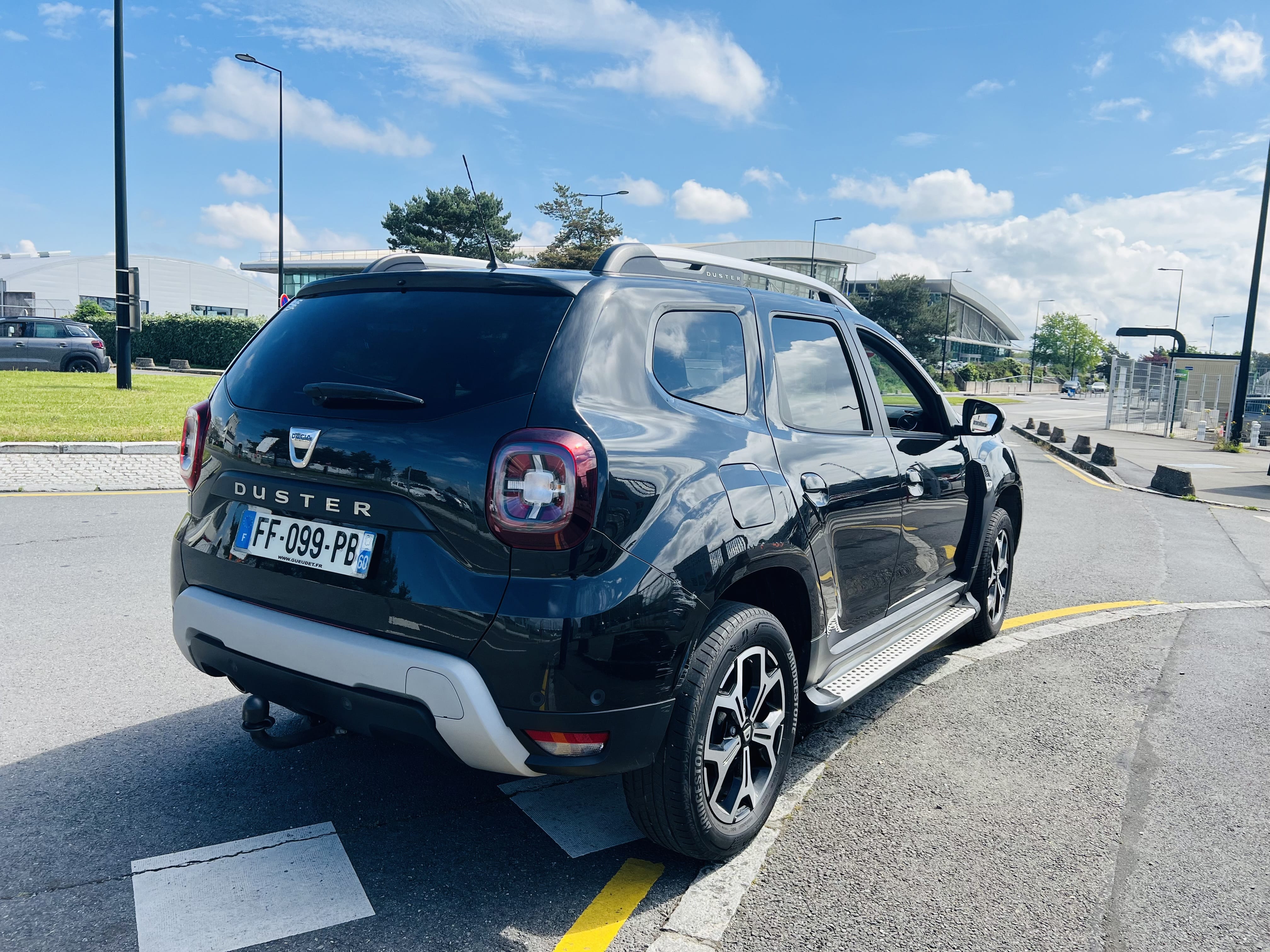 Dacia Duster 1.3 TCE prestige - Proche métro/gare/colombier - Nombreuses options - 59000km - Crit’Air 1 avec Régulateur de vitesse