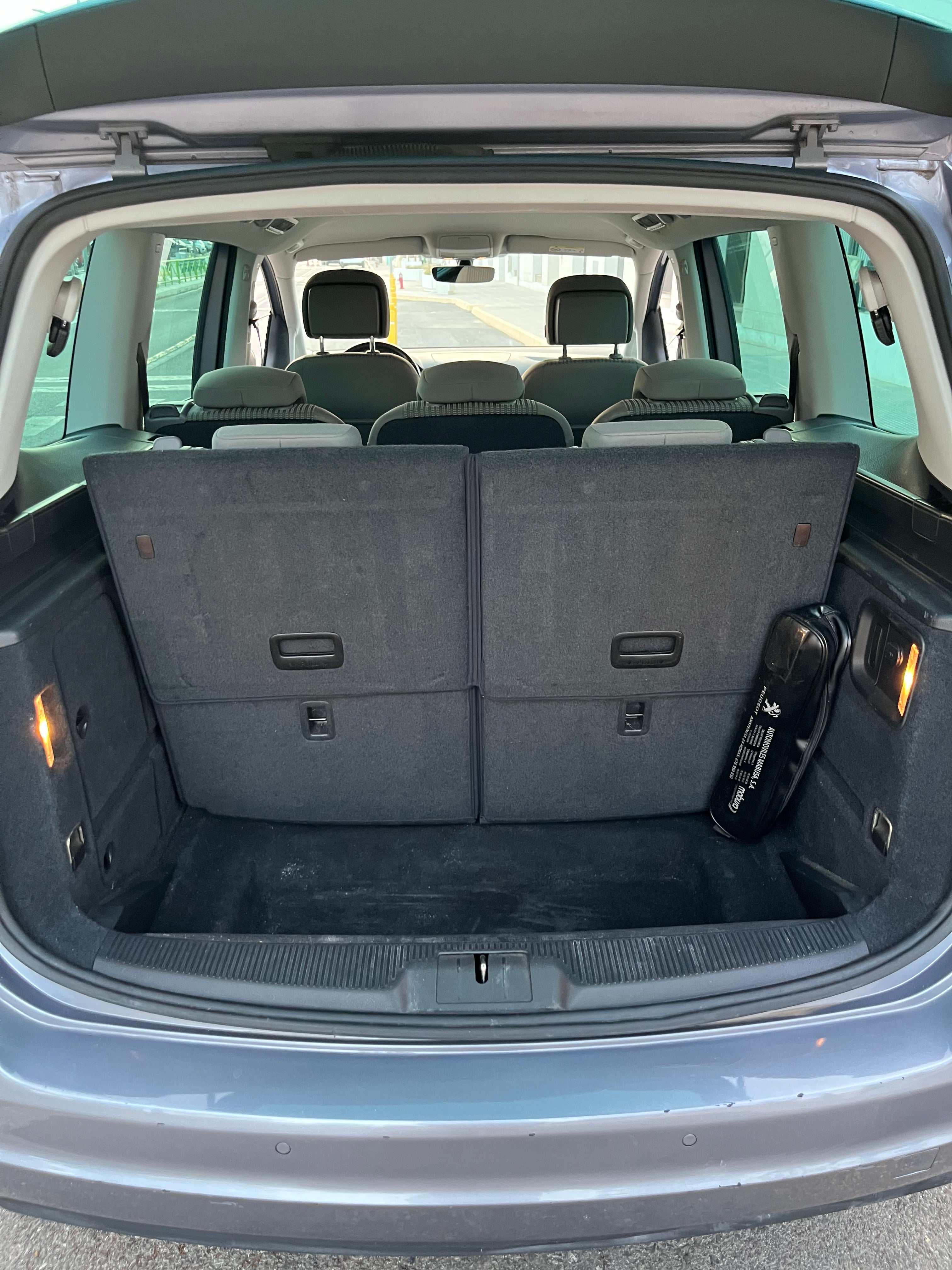 Seat Alhambra con Silla infantil