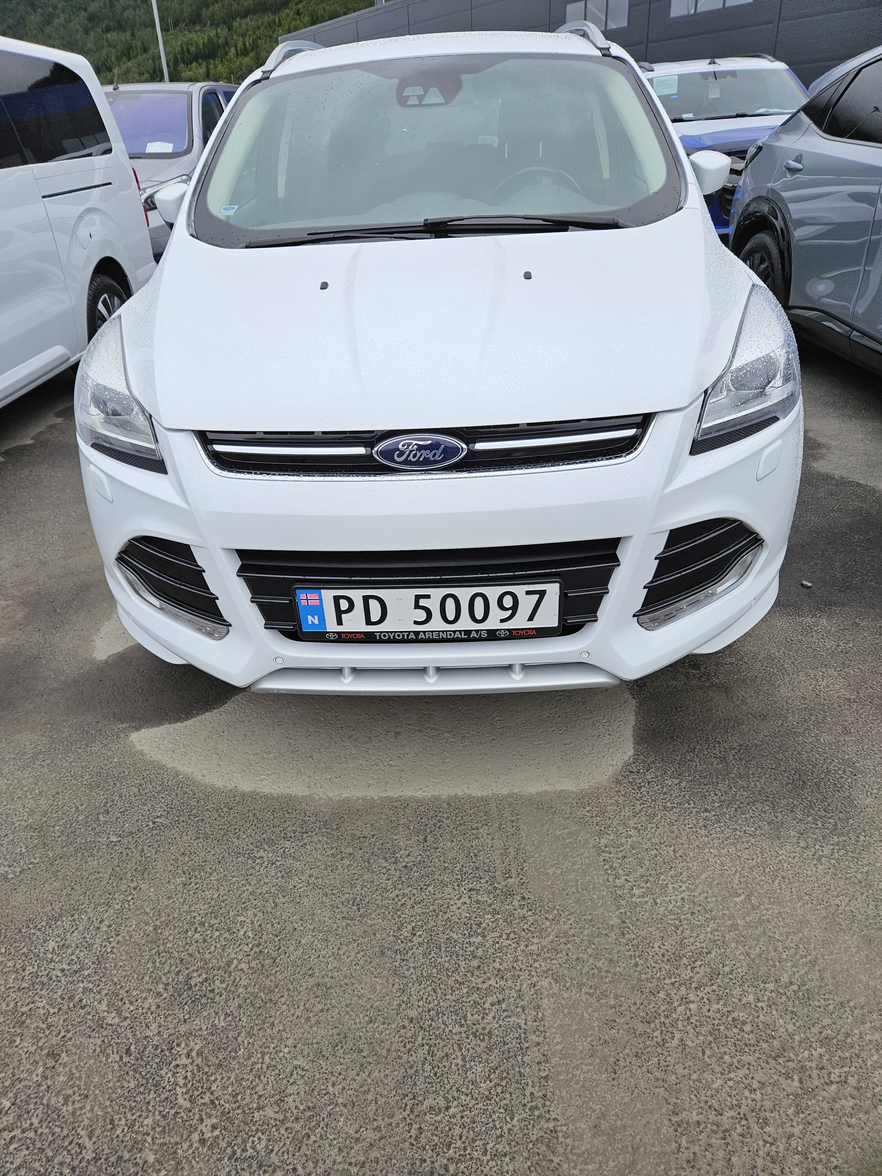 Ford Kuga 2.0 TDCI, 2014, Diesel, automatisk