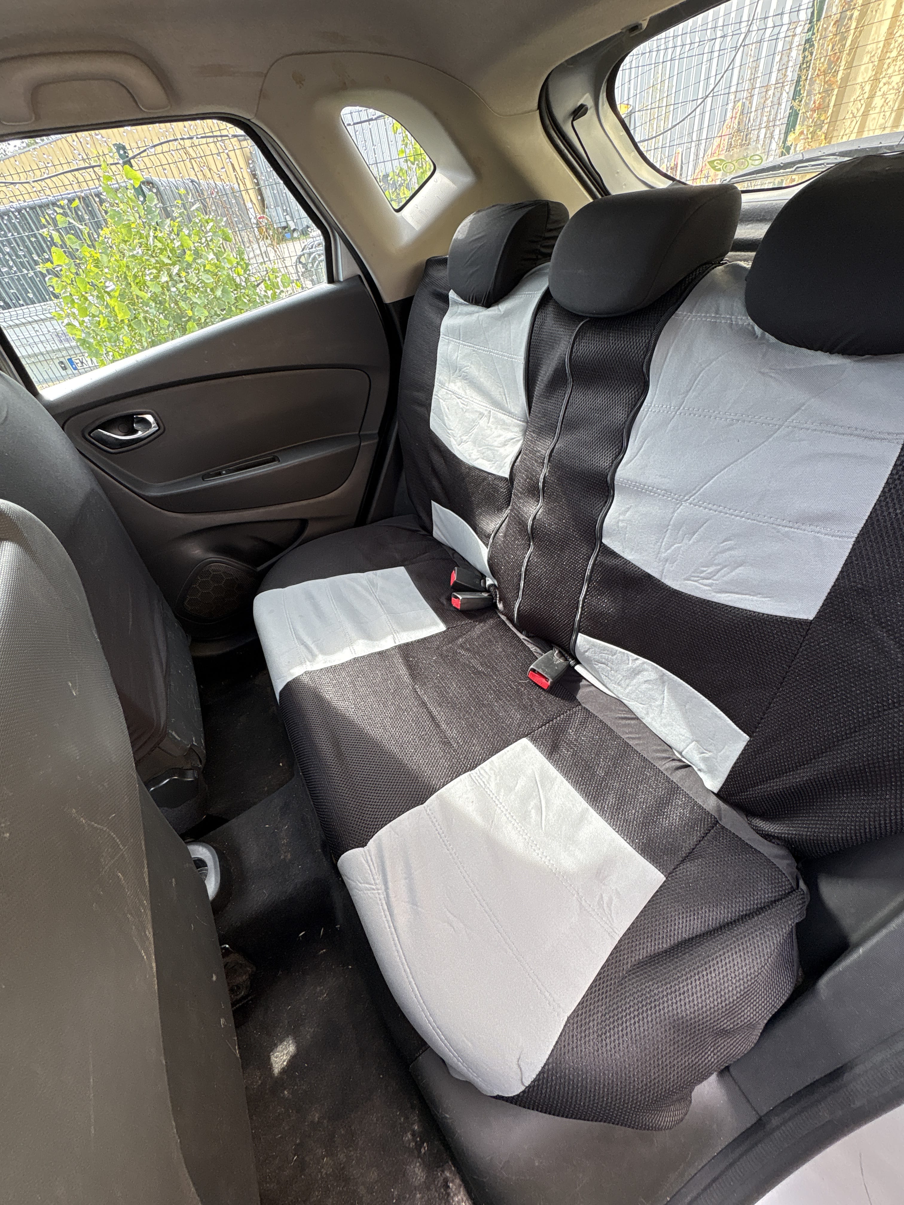 Renault Captur SL Arizona TCe 90 Energy S&S eco2 avec Attelage