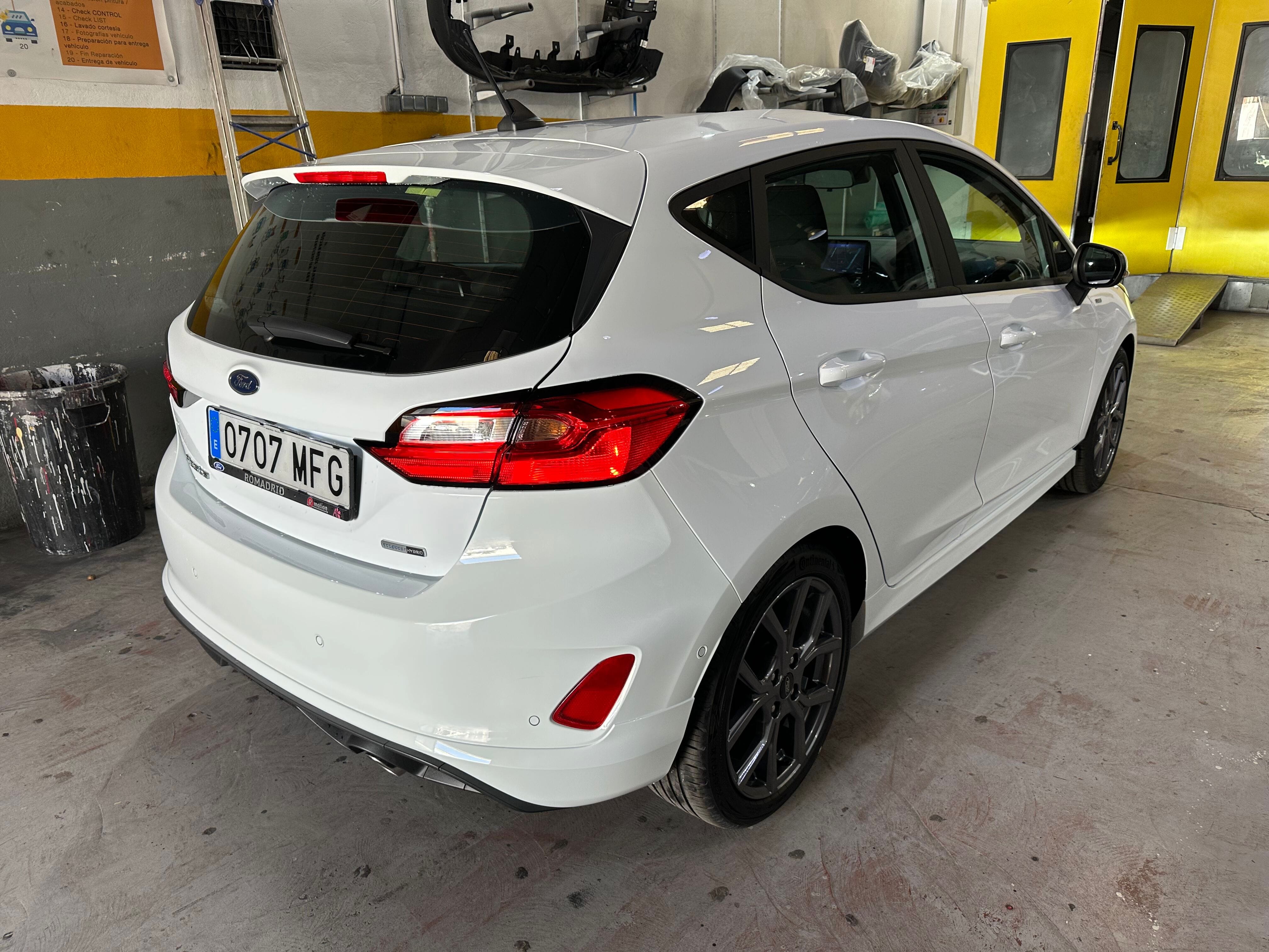 Ford Fiesta con Aire acondicionado
