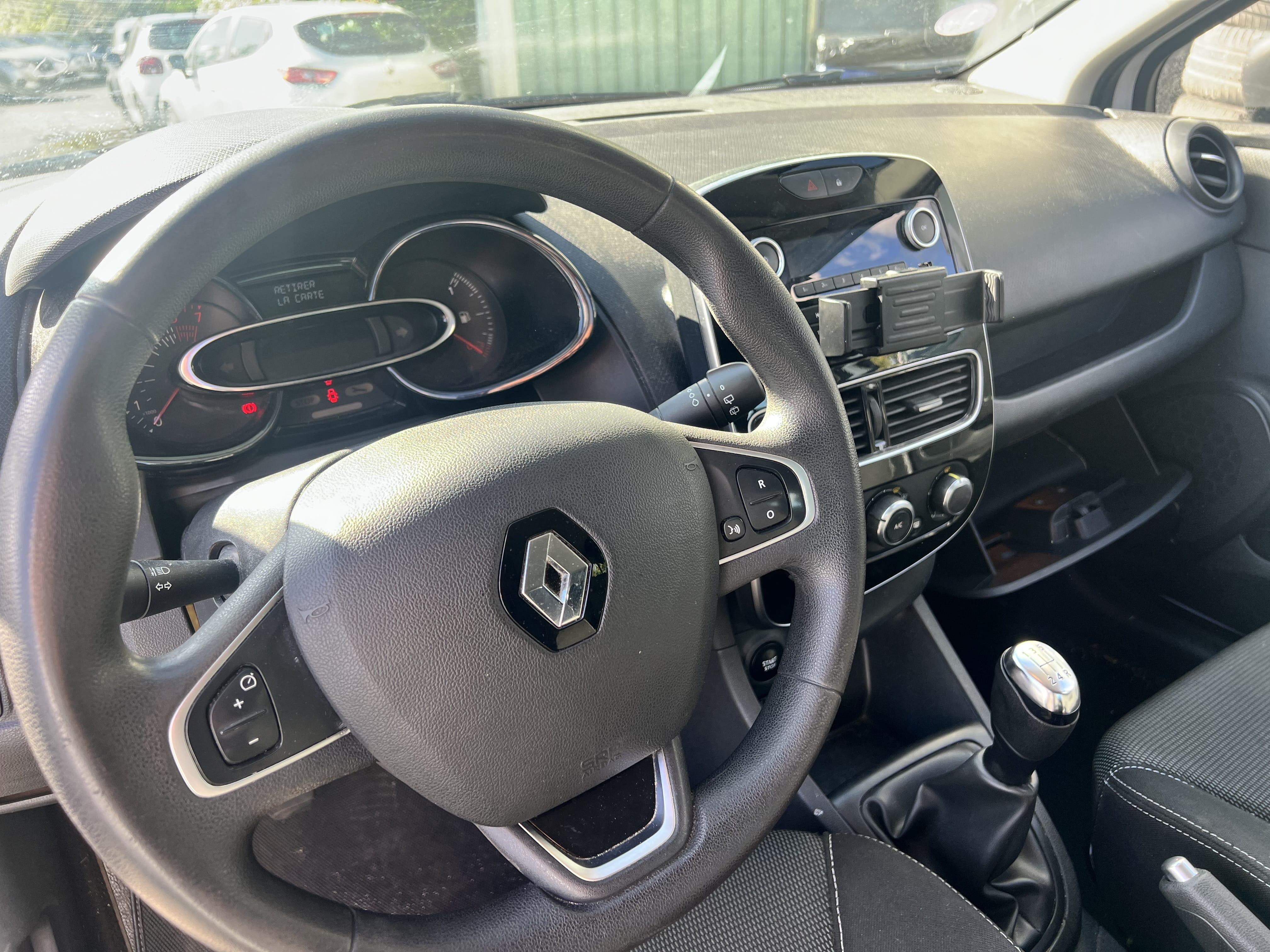 Renault Clio EQ448TM avec Régulateur de vitesse