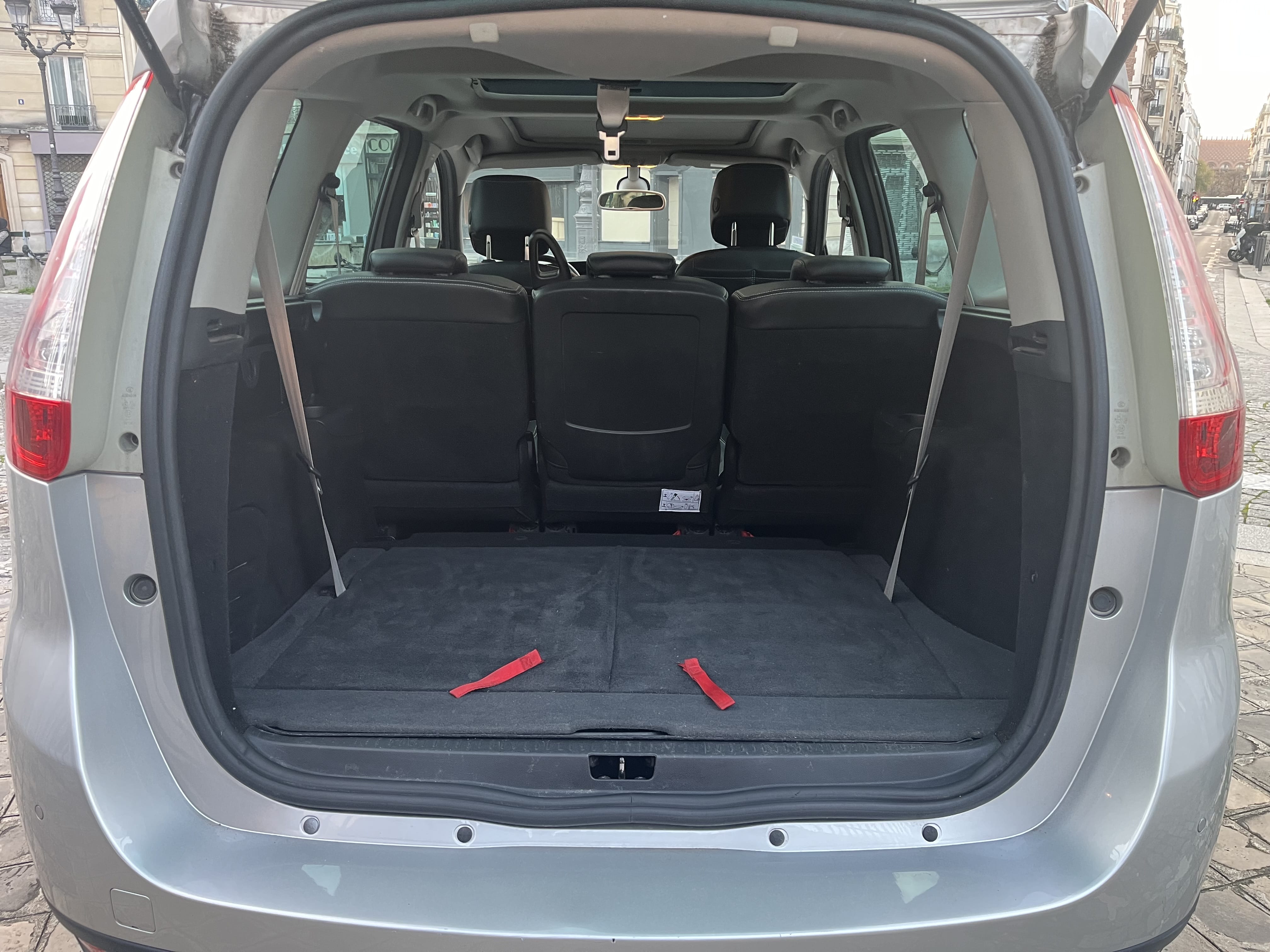 Renault Grand Scenic 7 places Essence Bose - Idéale famille avec Audio Bluetooth