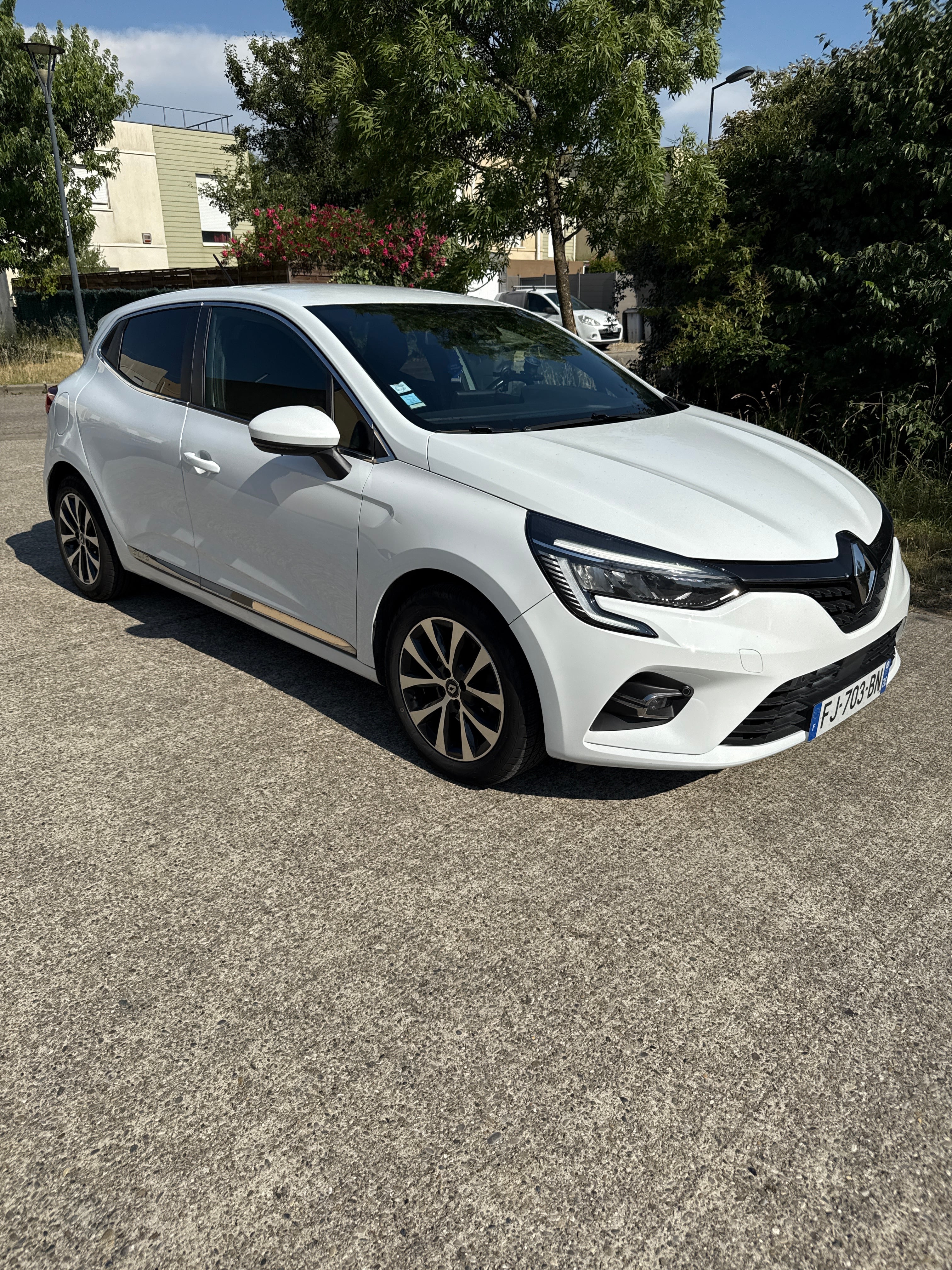 Renault Clio E-tech, 2019, Essence 98, automatique