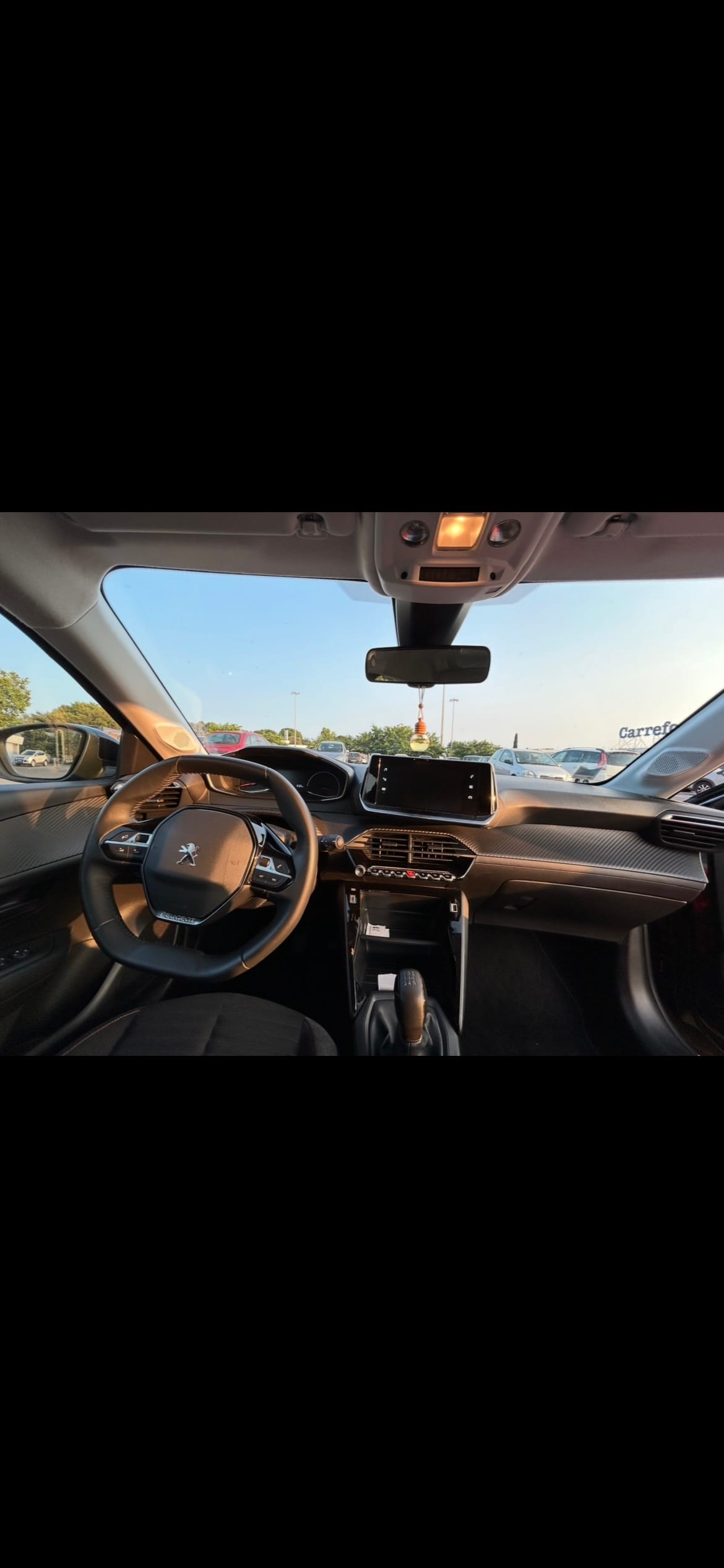 Peugeot 208 avec Régulateur de vitesse