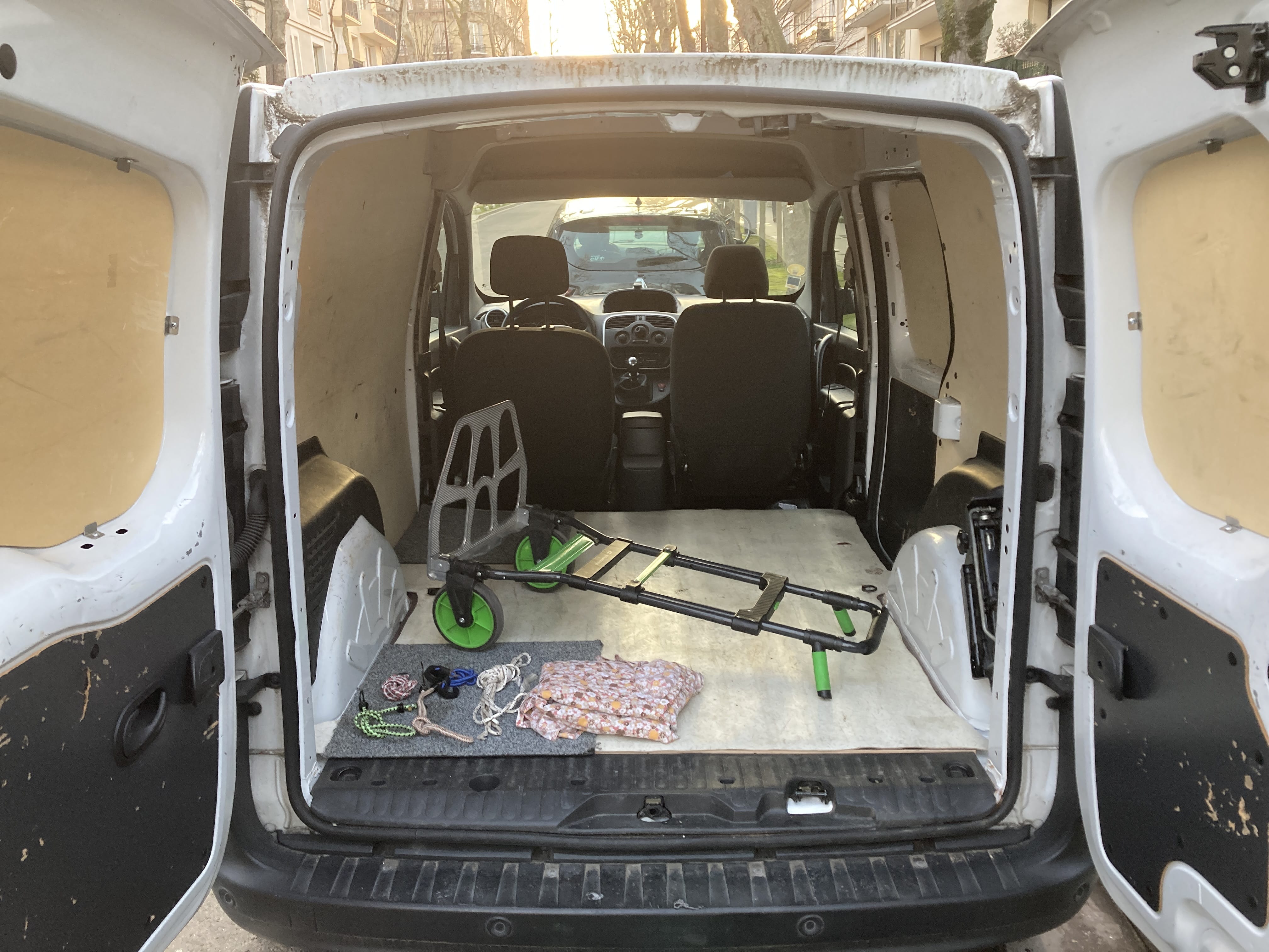 Renault Kangoo Express 1.5 DCI avec Audio Bluetooth
