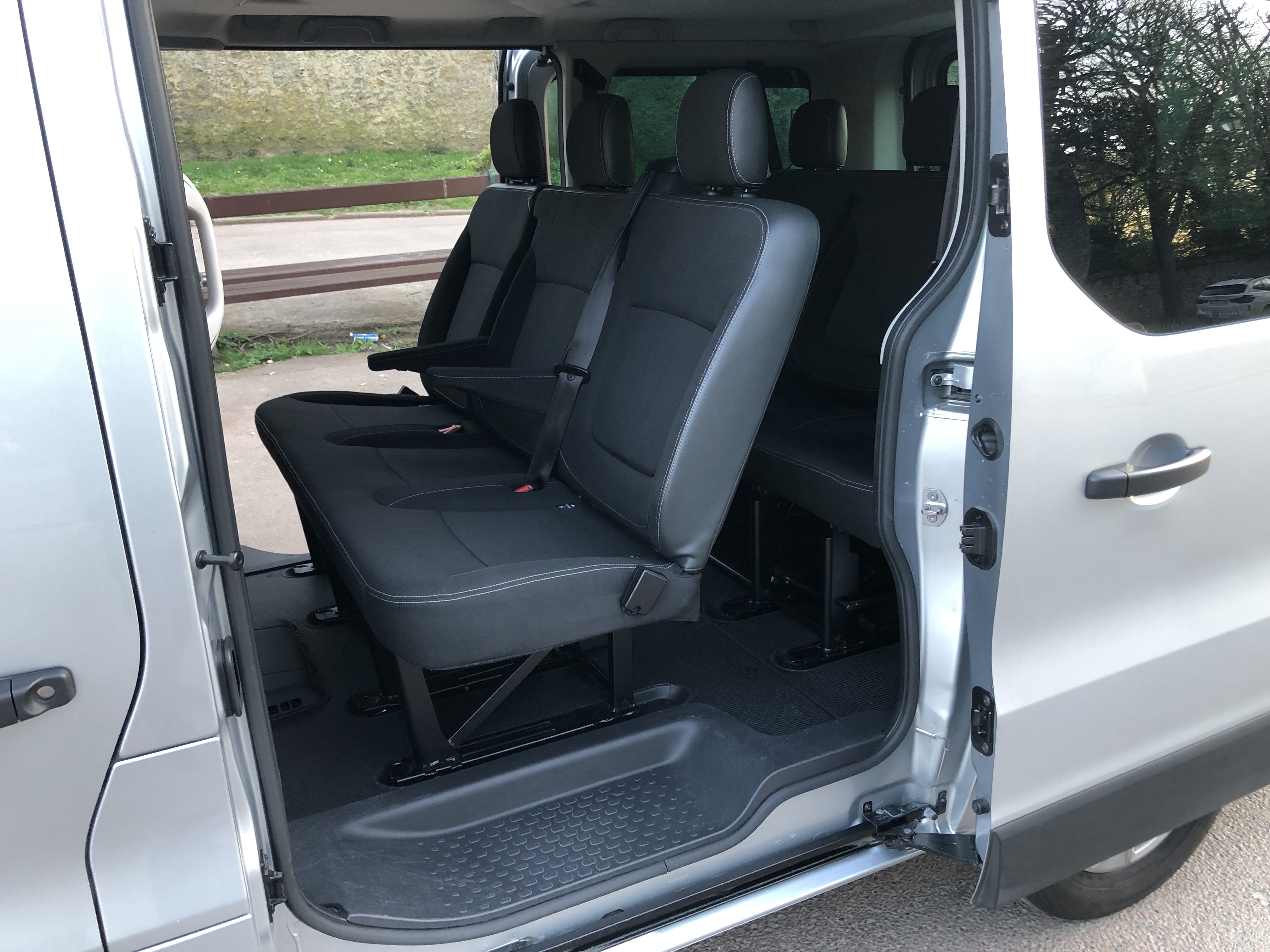 Renault Trafic Passenger Automatic avec Audio Bluetooth