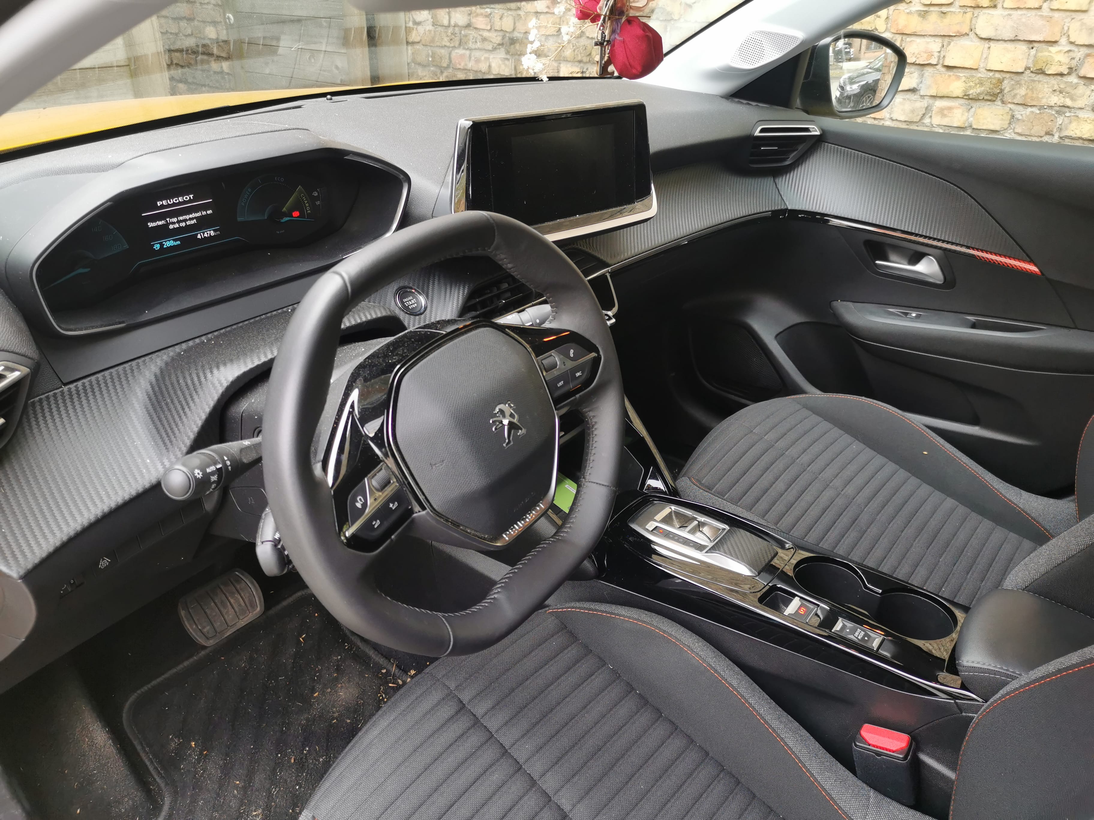 Peugeot 208 avec Régulateur de vitesse