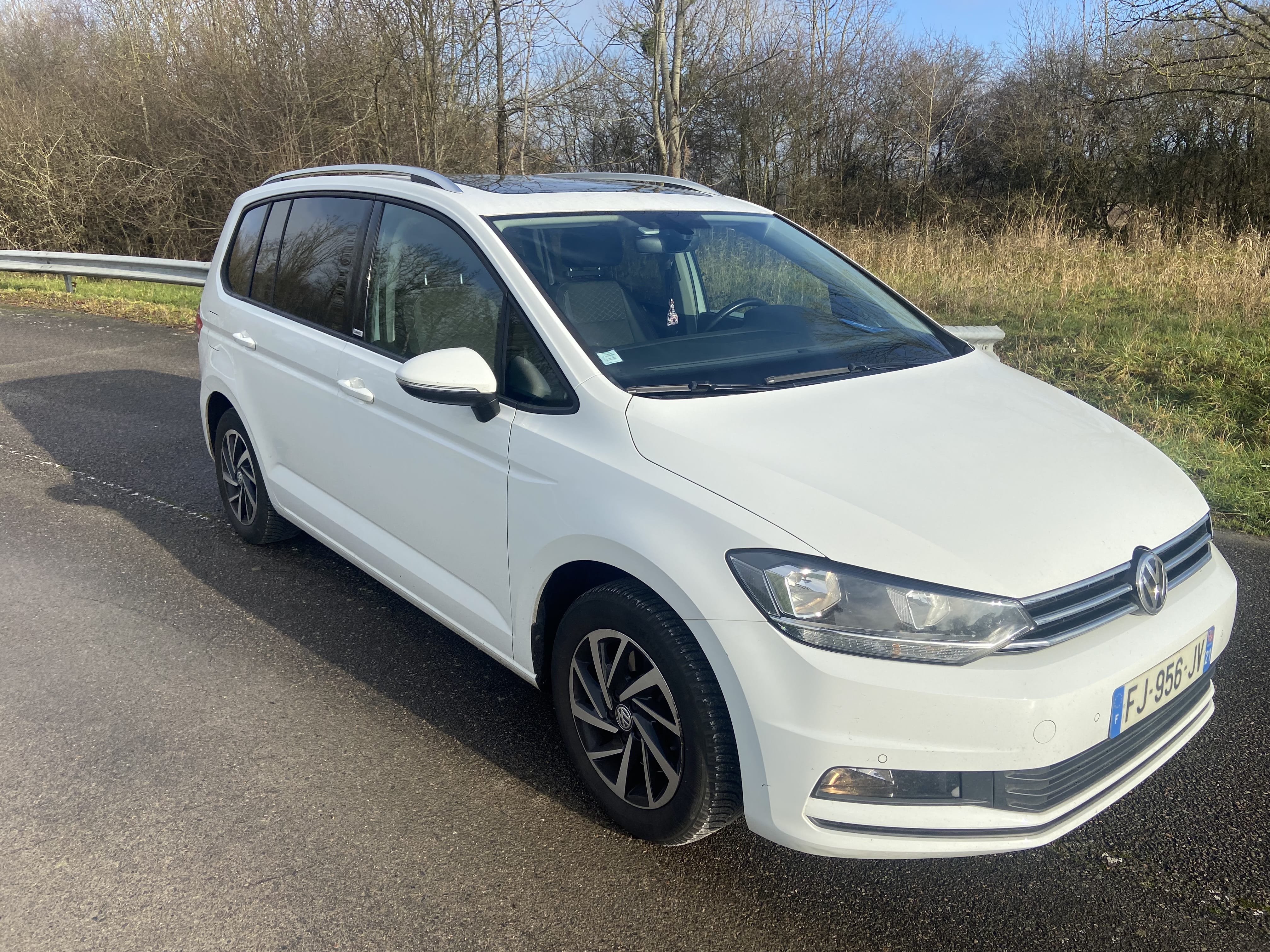 Volkswagen Touran avec Apple CarPlay