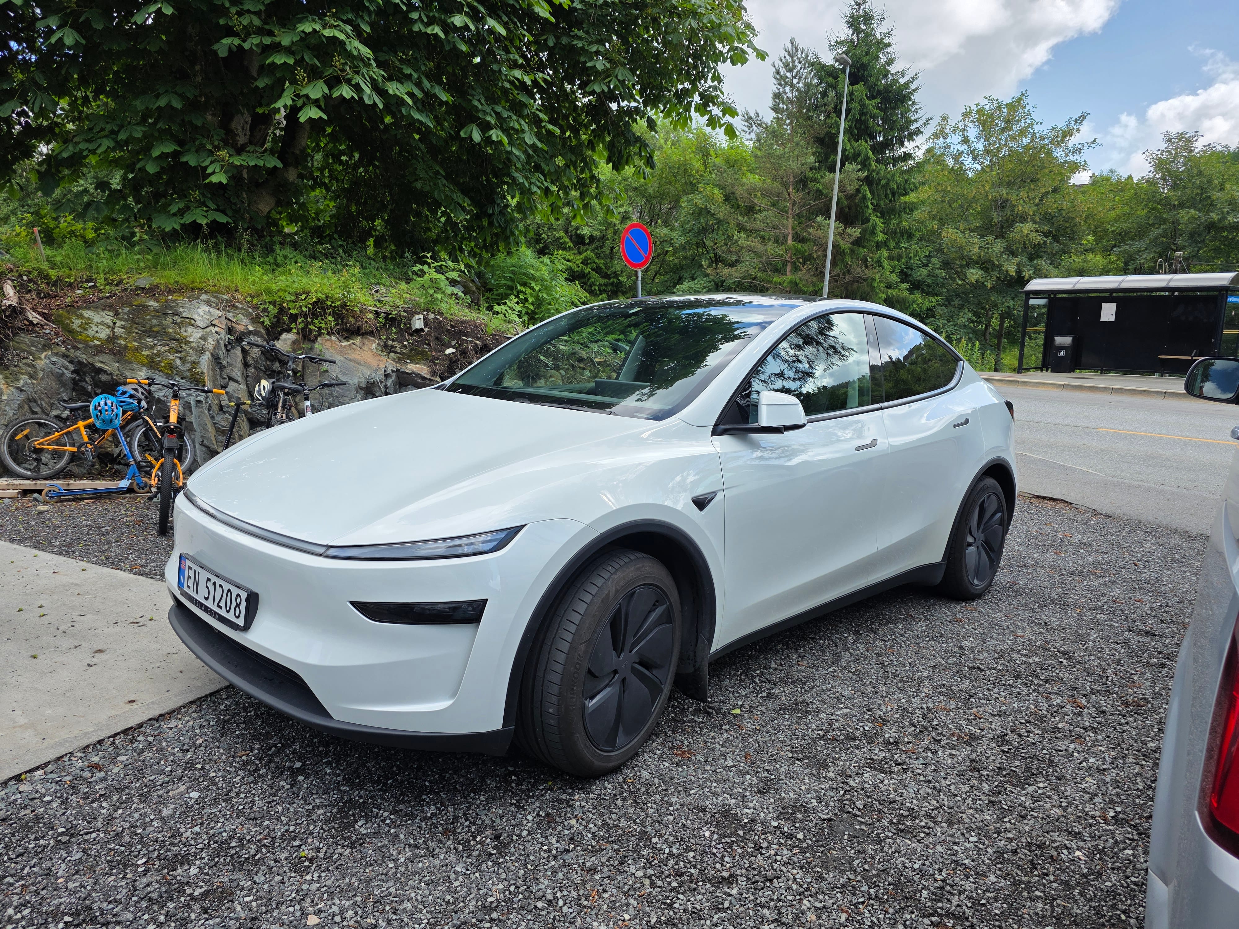 Tesla Model Y Long Range avec Caméra de recul