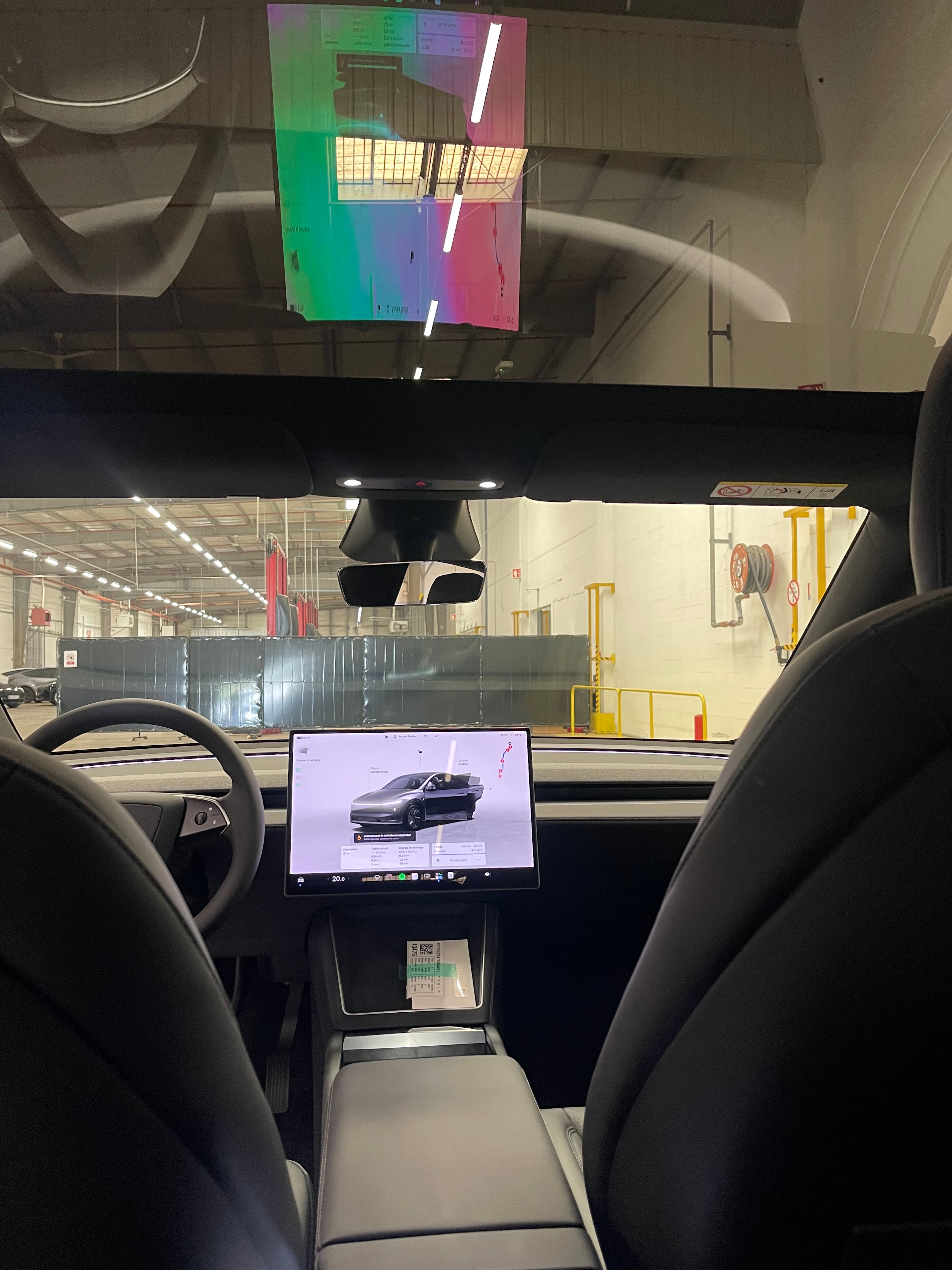 Tesla Model Y Long Range avec GPS