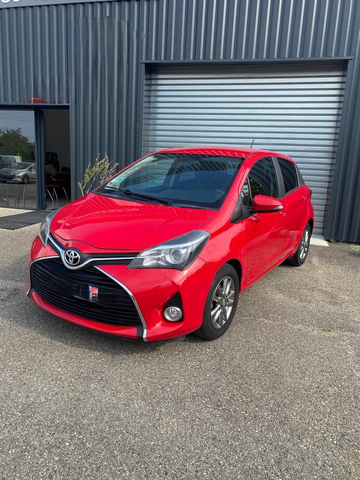 Toyota Yaris 1.0 vvti essence