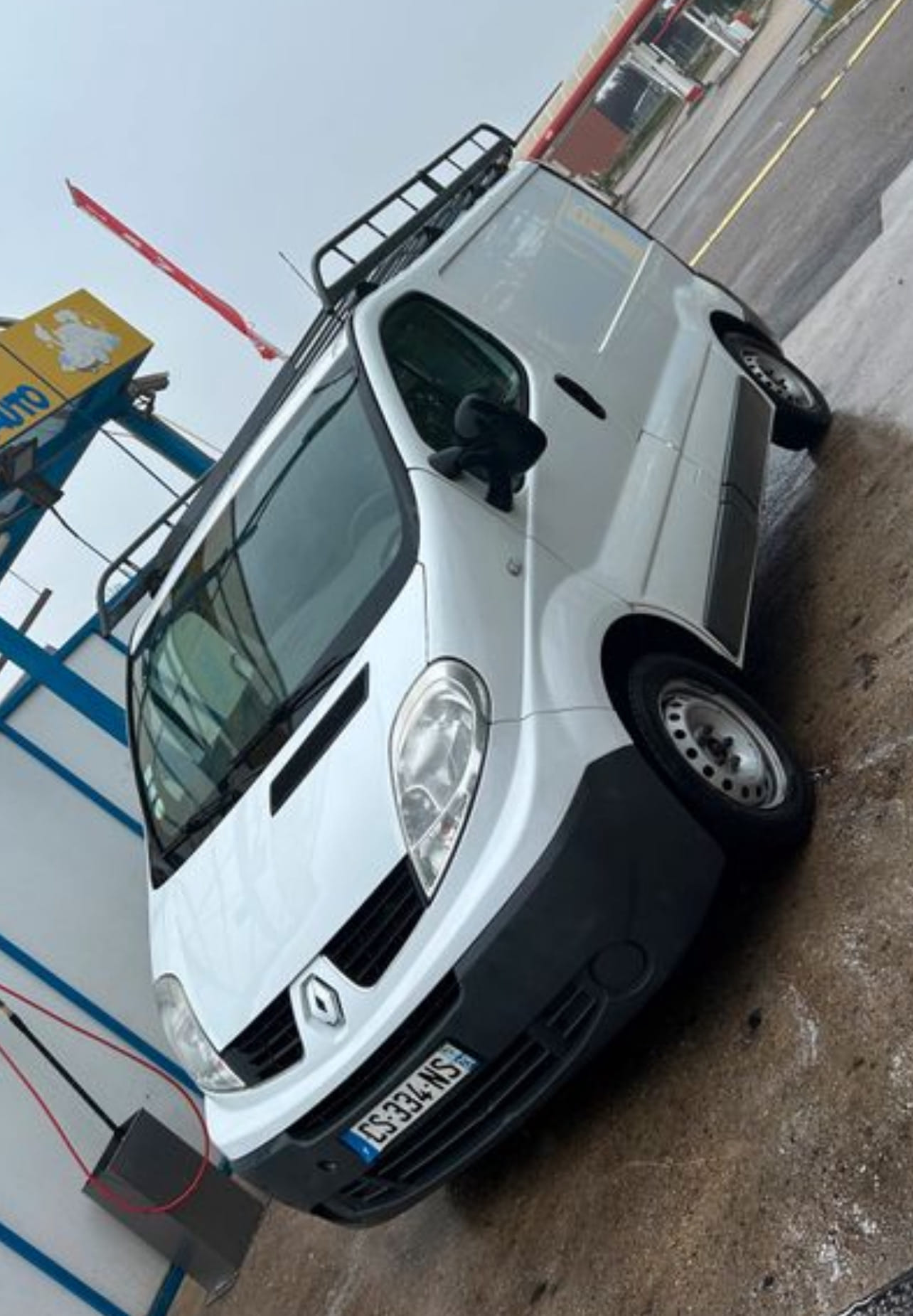 Renault Trafic 6m3 Galerie de toit à bas prix, 2013, Diesel