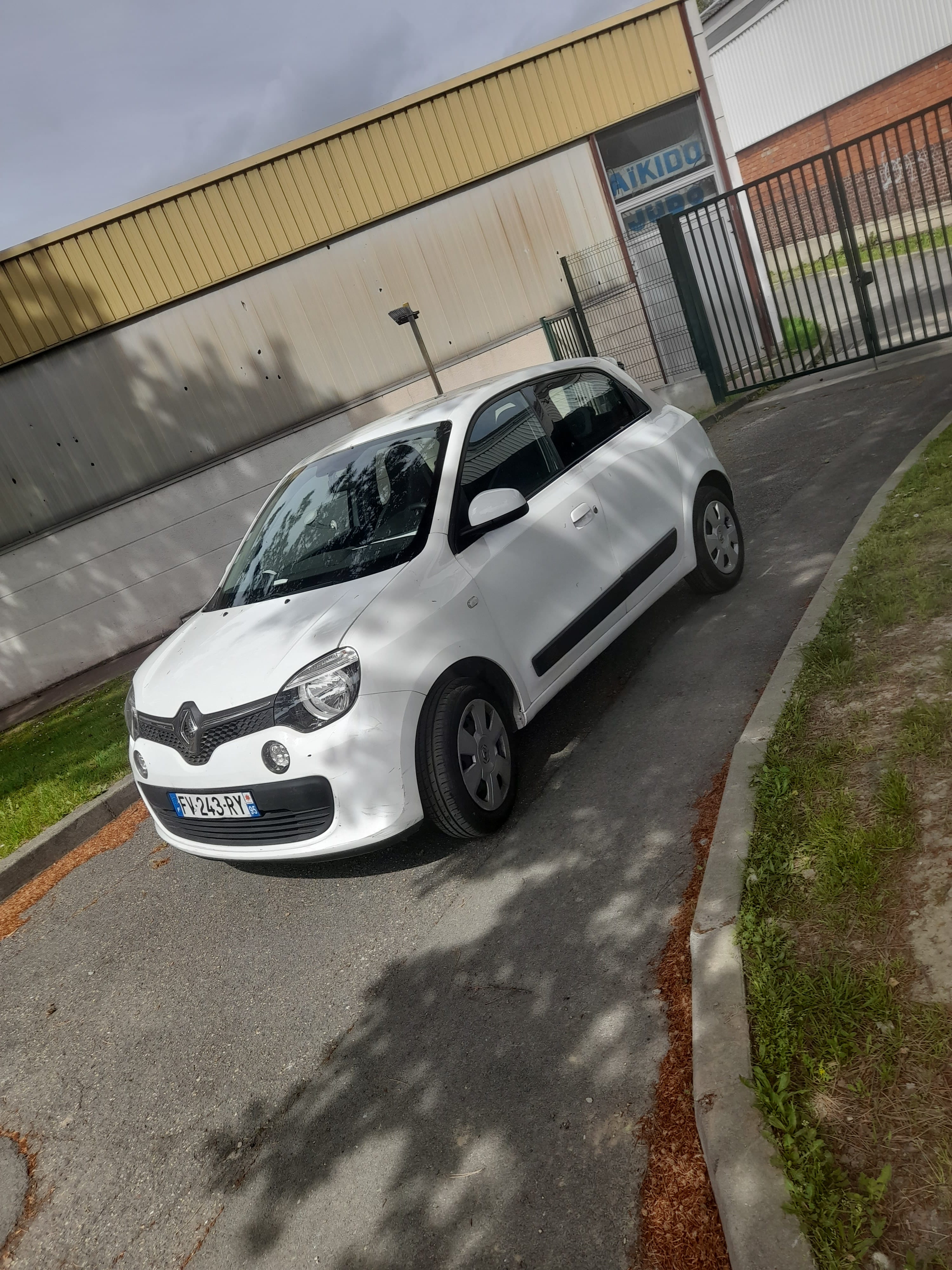 Renault Twingo III, 2014, Essence 98