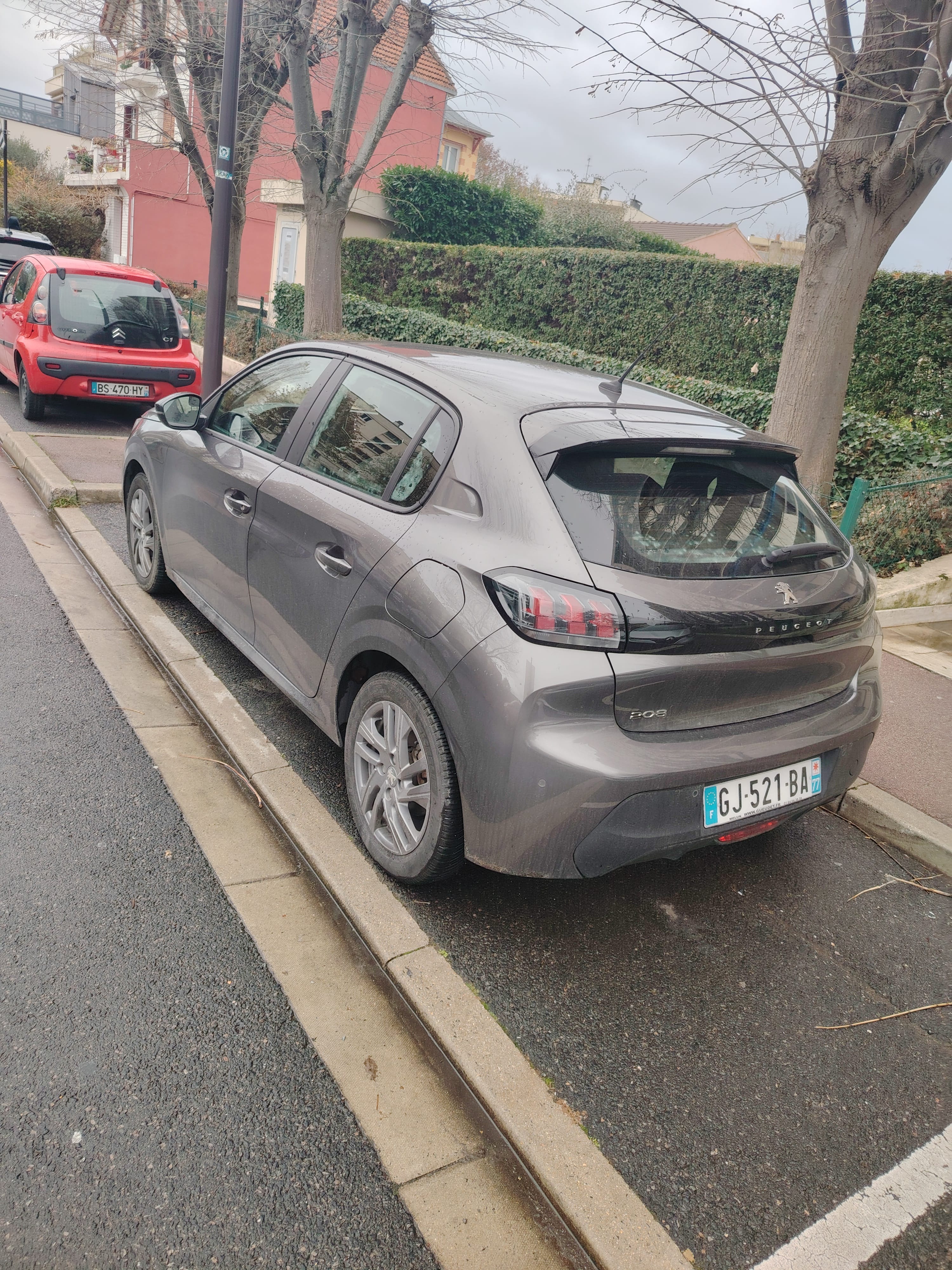 Peugeot 208 avec Régulateur de vitesse
