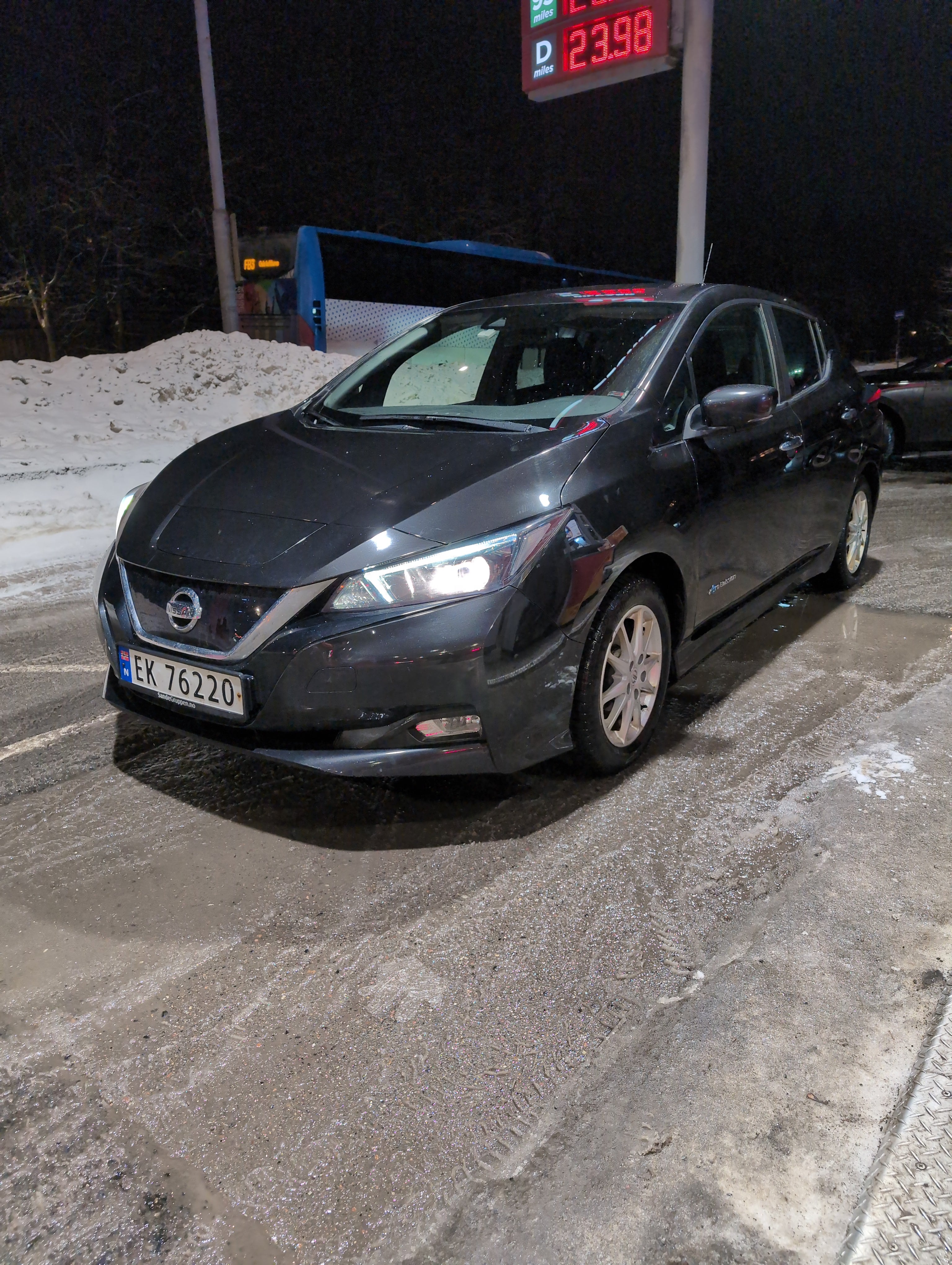 Nissan Leaf, 2018, Electric, automatic